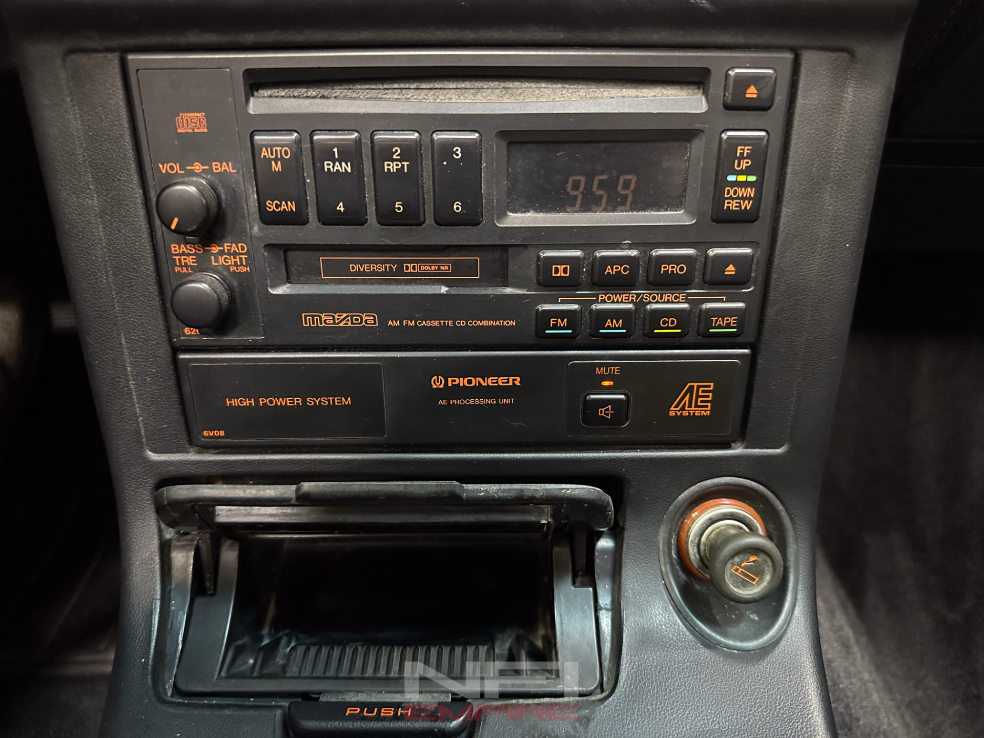 1991 Mazda RX7 37
