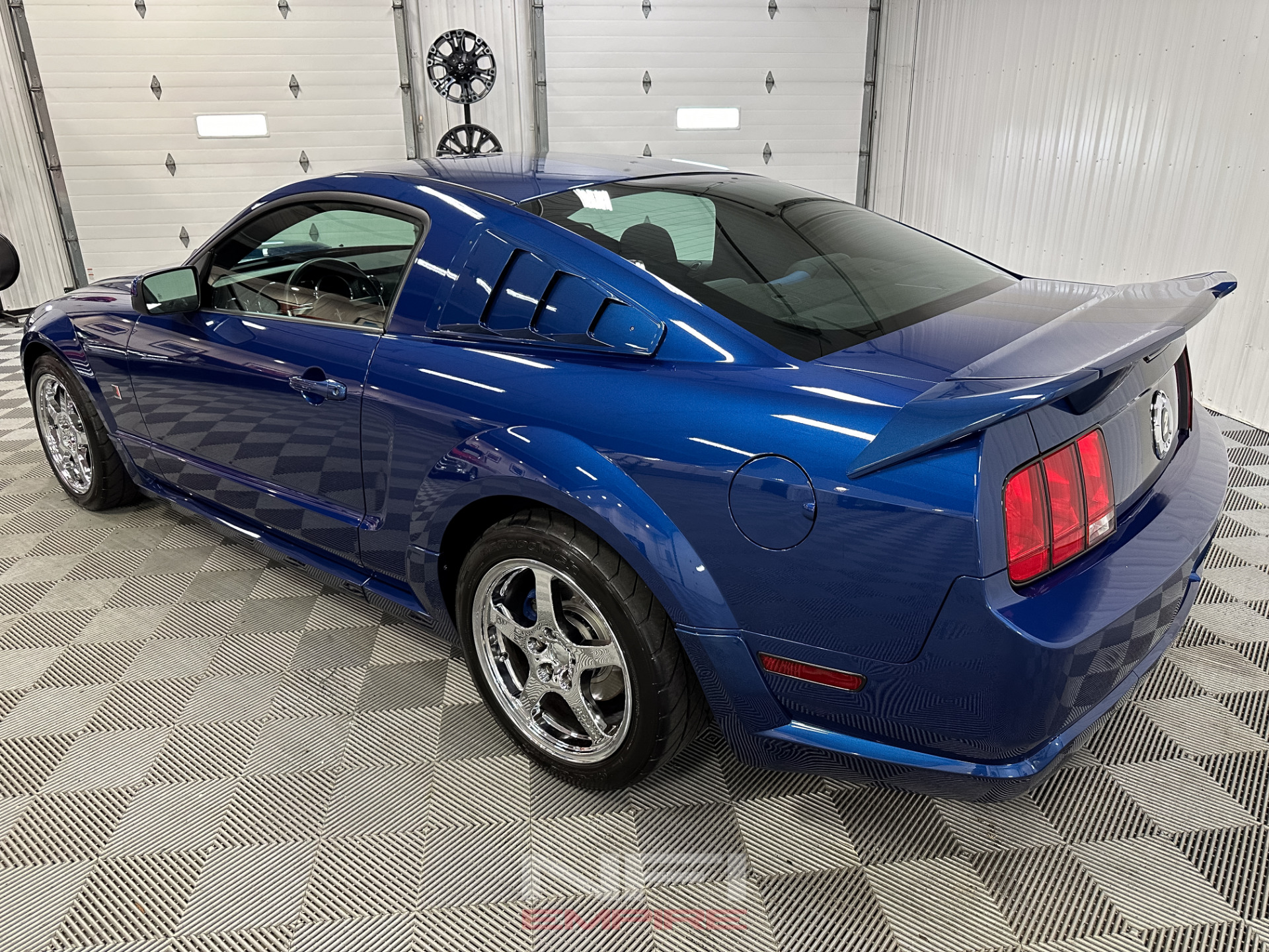 2006 Ford Mustang 10