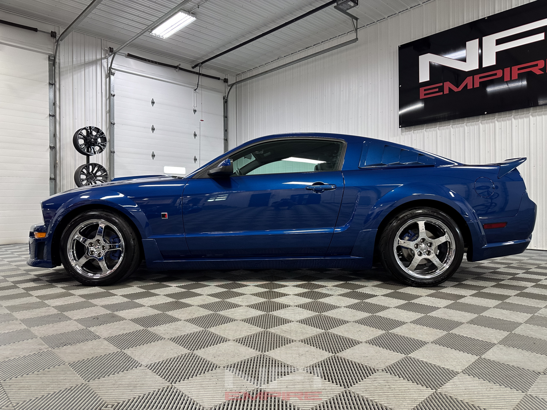 2006 Ford Mustang 11