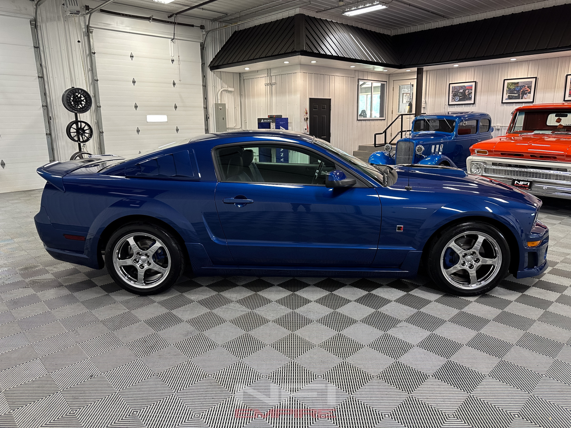 2006 Ford Mustang 7