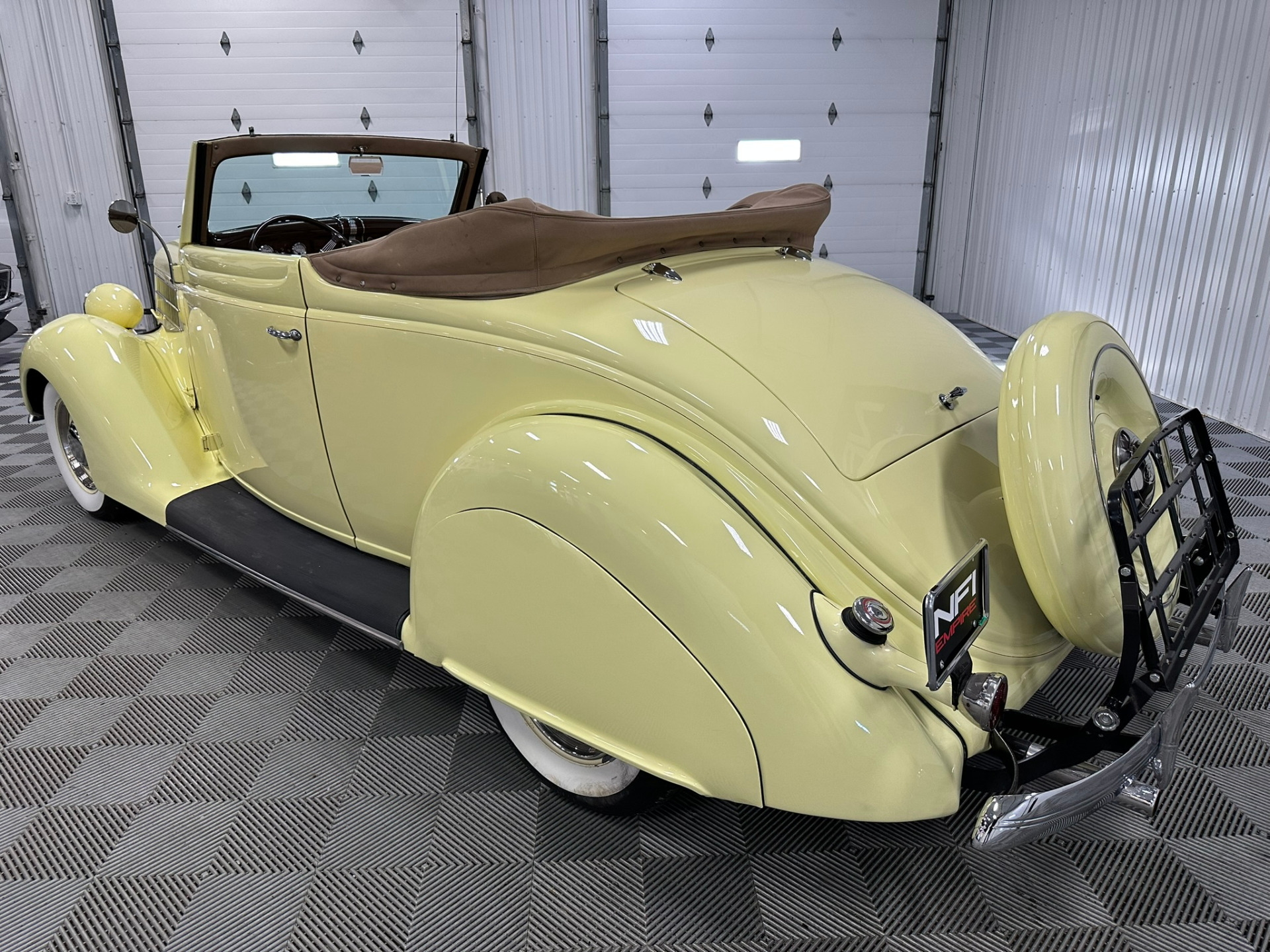 1936 Ford Model 68 11