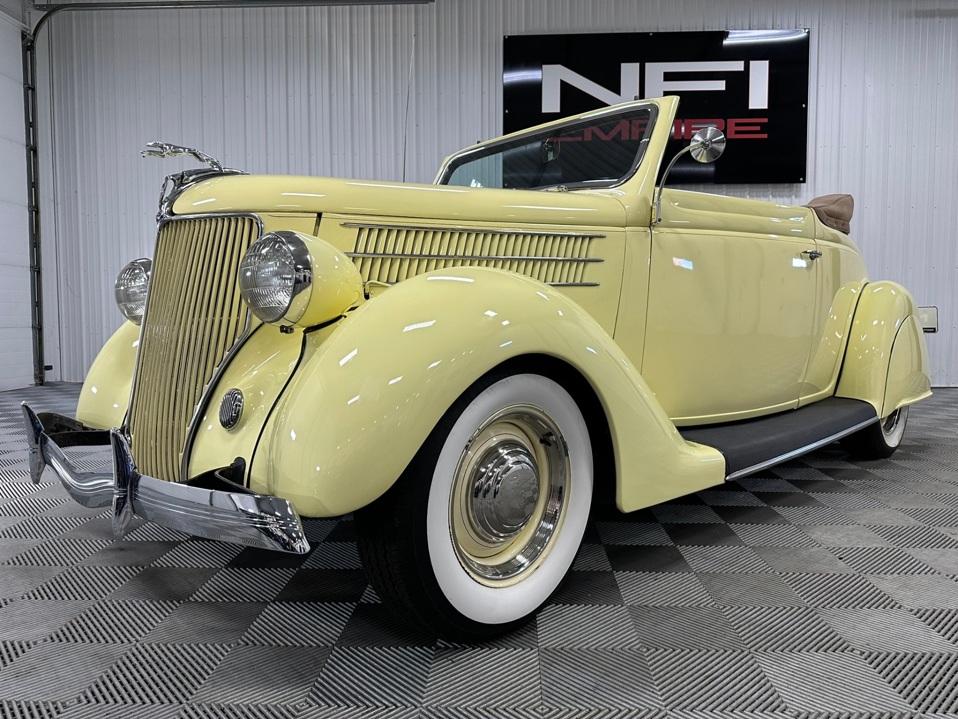 1936 Ford Model 68 14