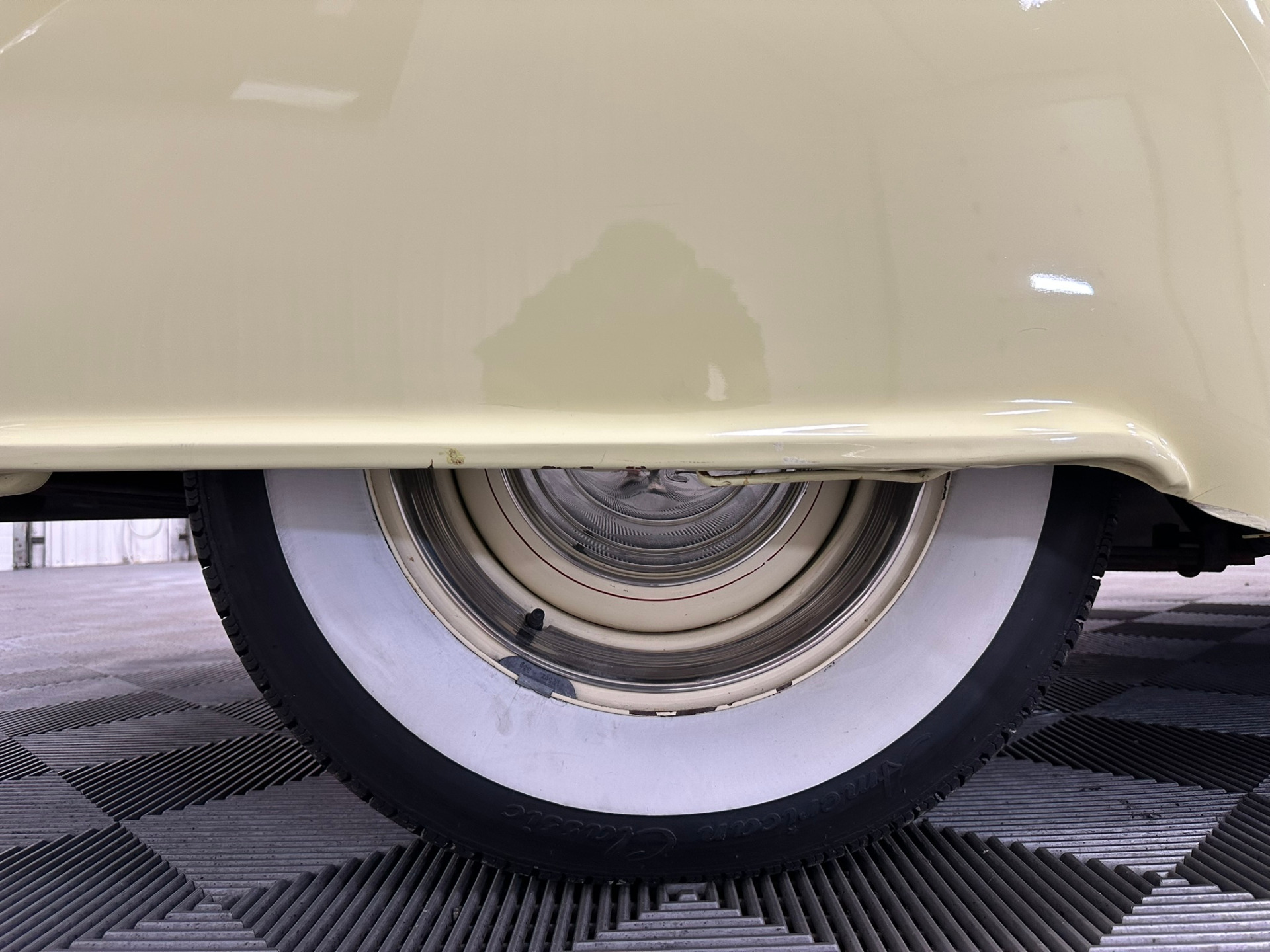 1936 Ford Model 68 19