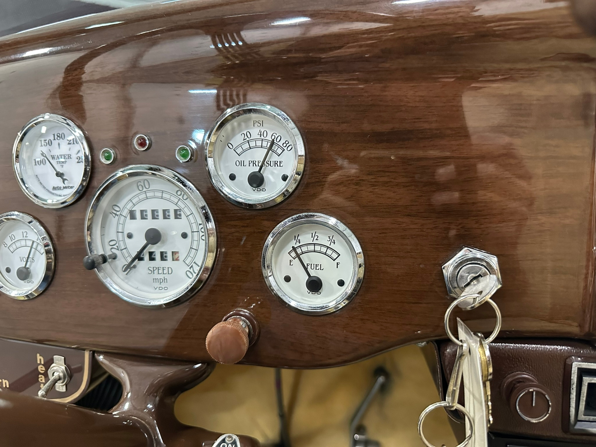 1936 Ford Model 68 29