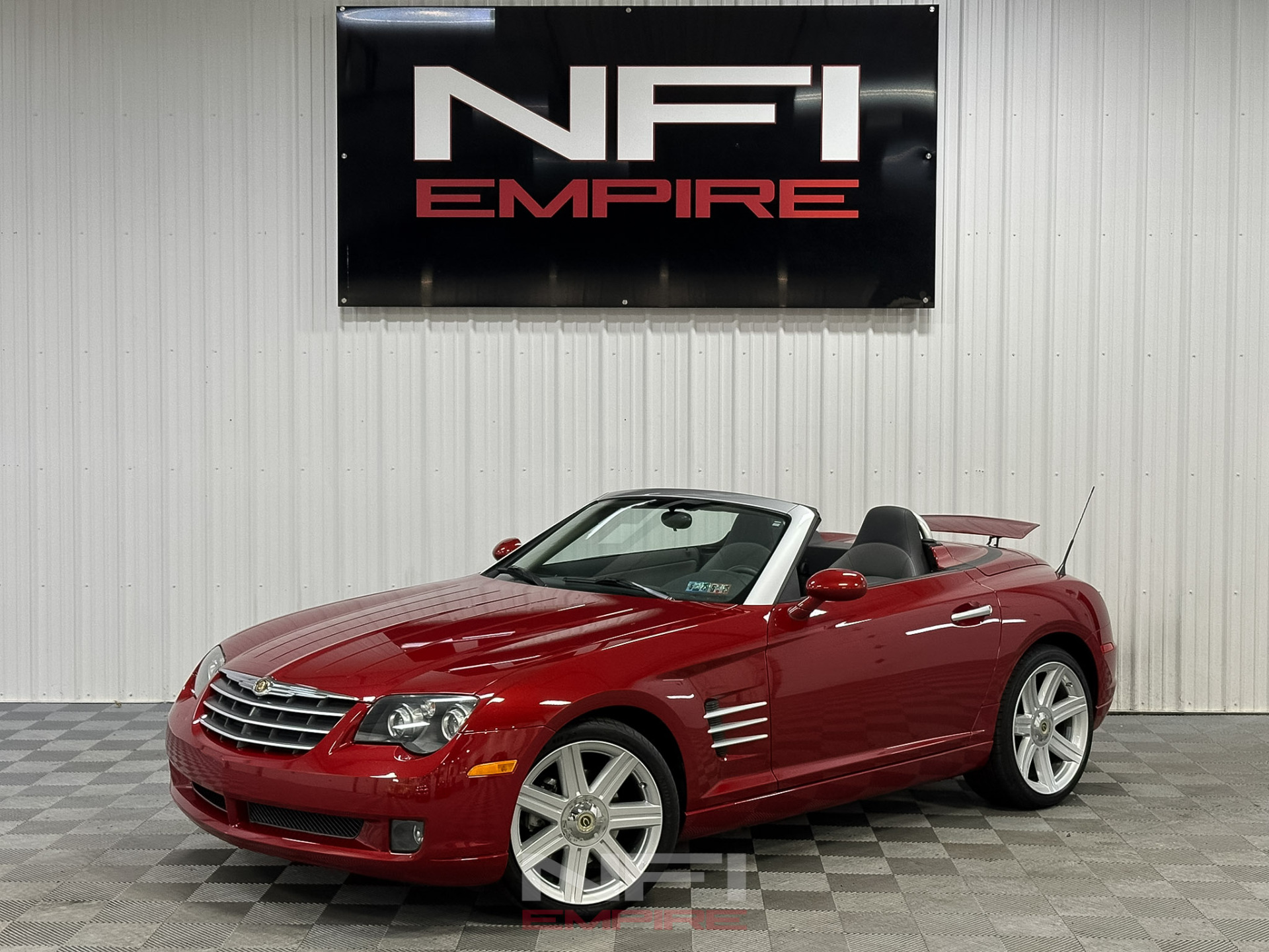 2005 Chrysler Crossfire 1