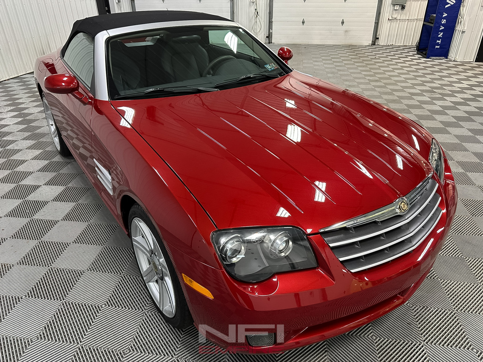 2005 Chrysler Crossfire 10