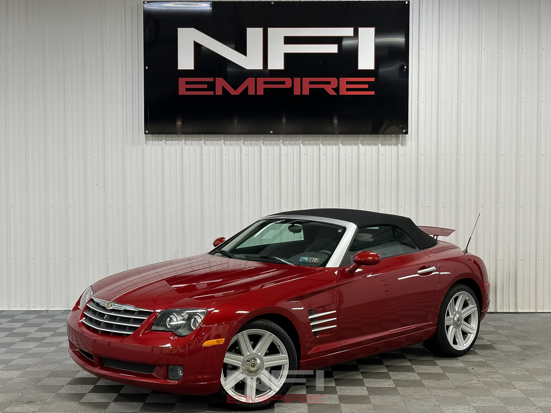 2005 Chrysler Crossfire 2