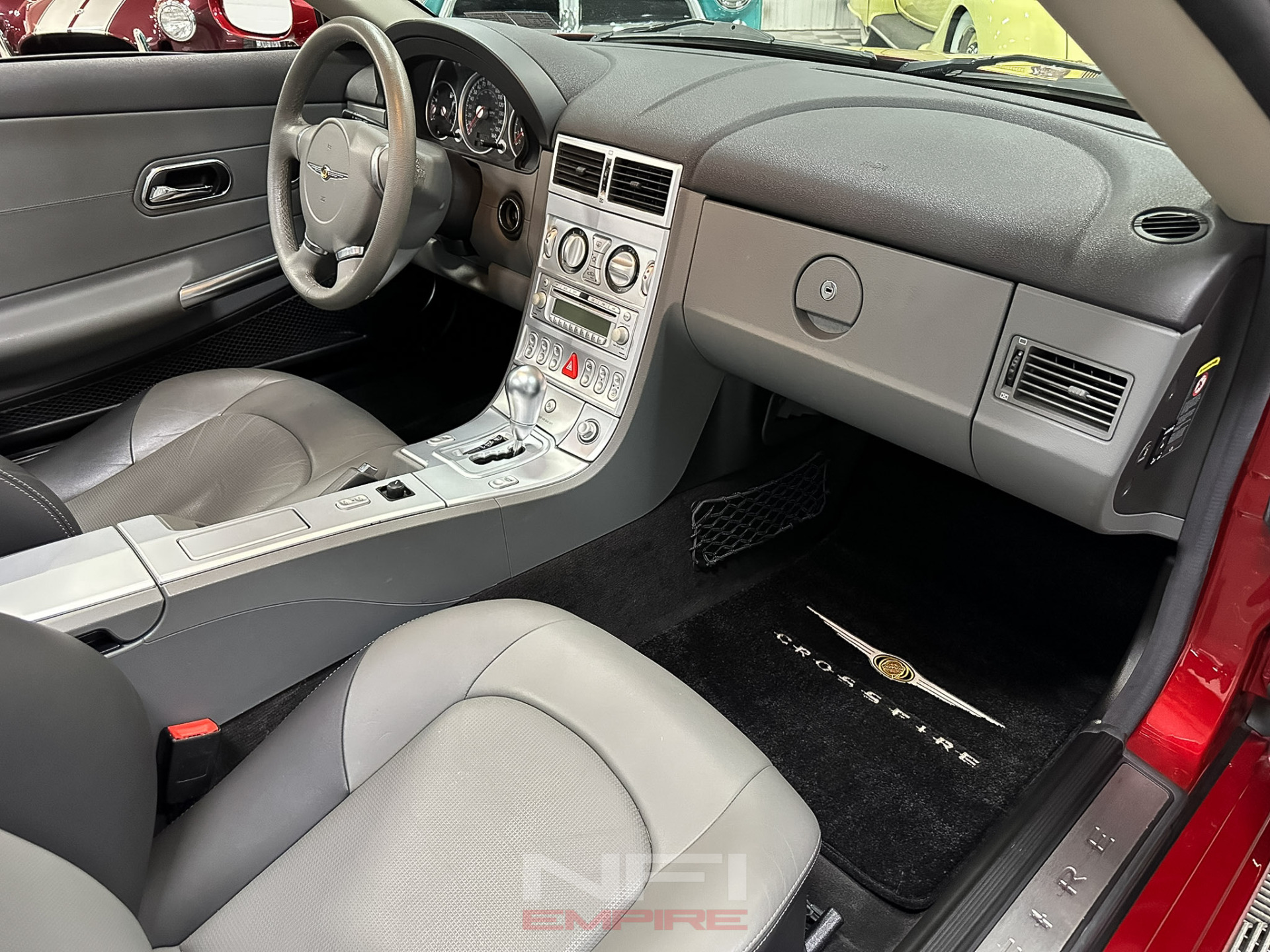2005 Chrysler Crossfire 44