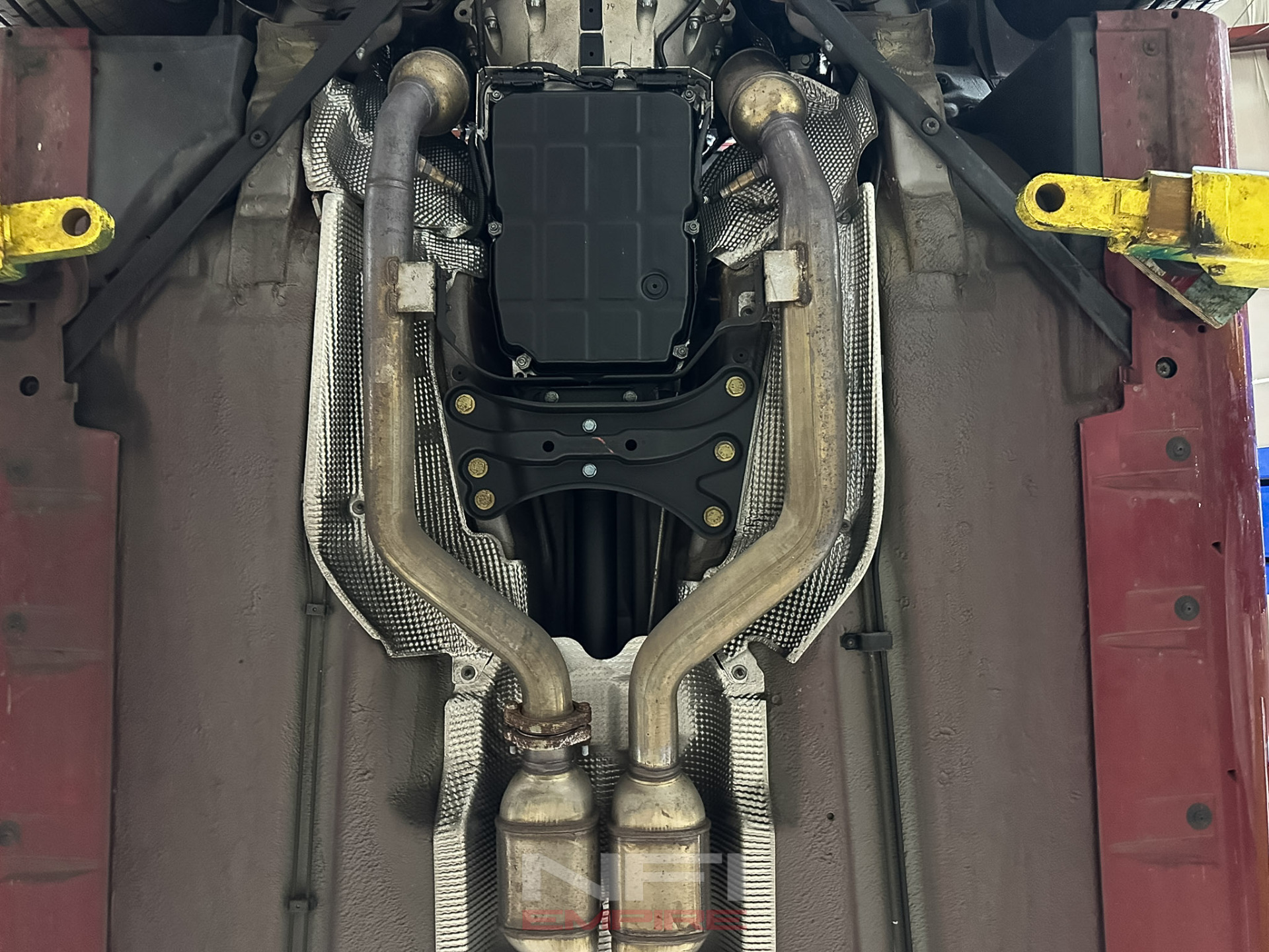 2005 Chrysler Crossfire 58