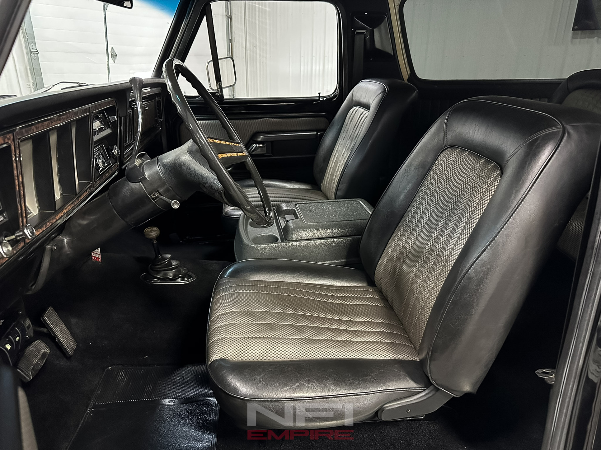 1979 Ford Bronco 24
