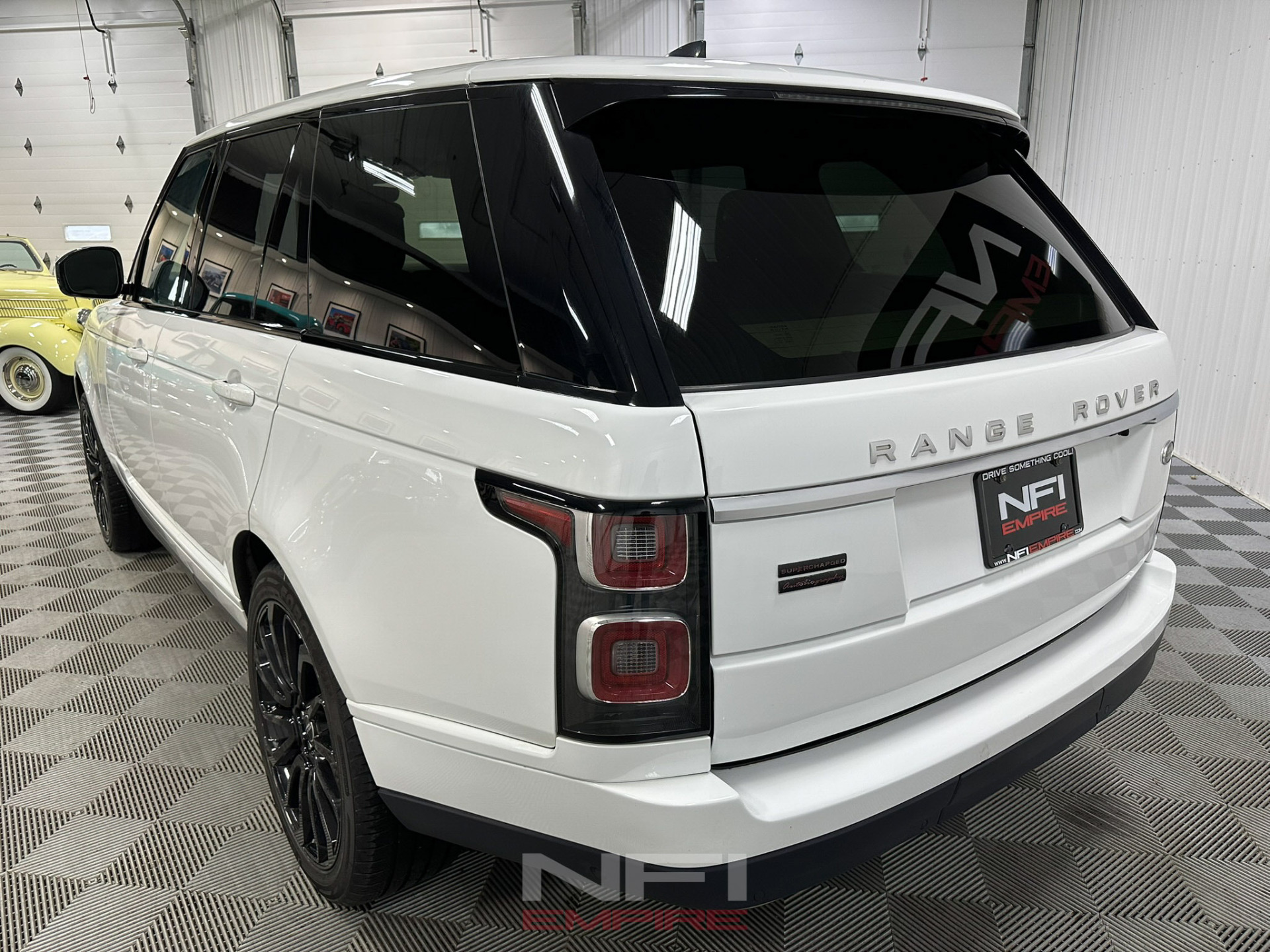 2018 Land Rover Range Rover 10
