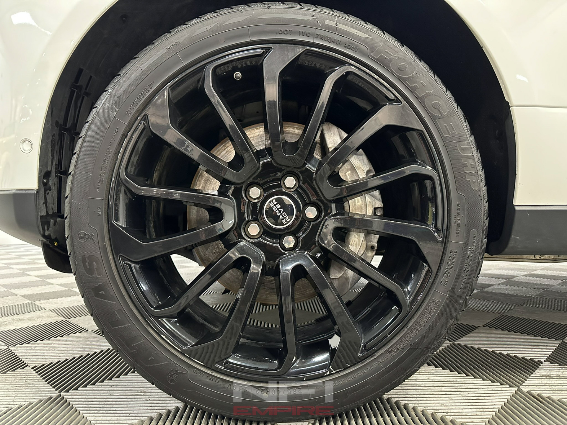 2018 Land Rover Range Rover 12