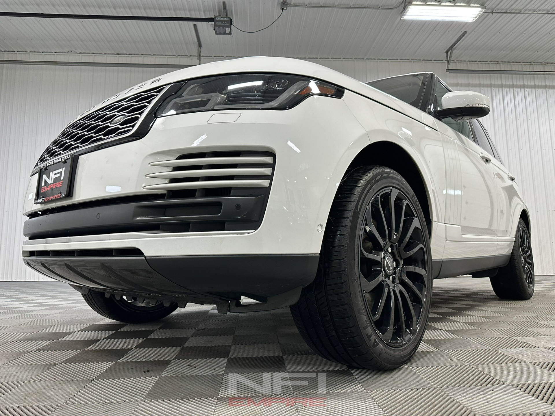 2018 Land Rover Range Rover 13