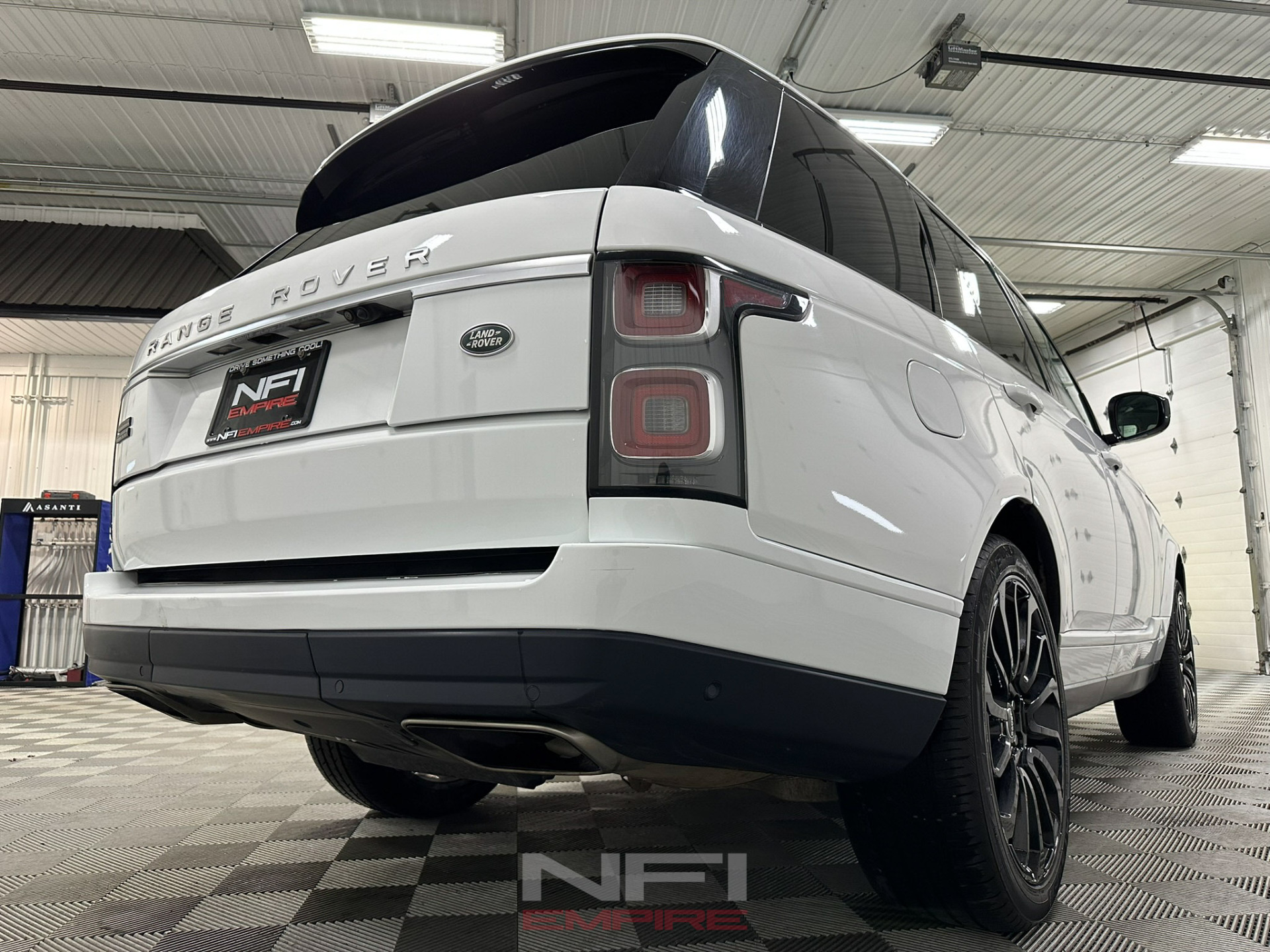 2018 Land Rover Range Rover 19