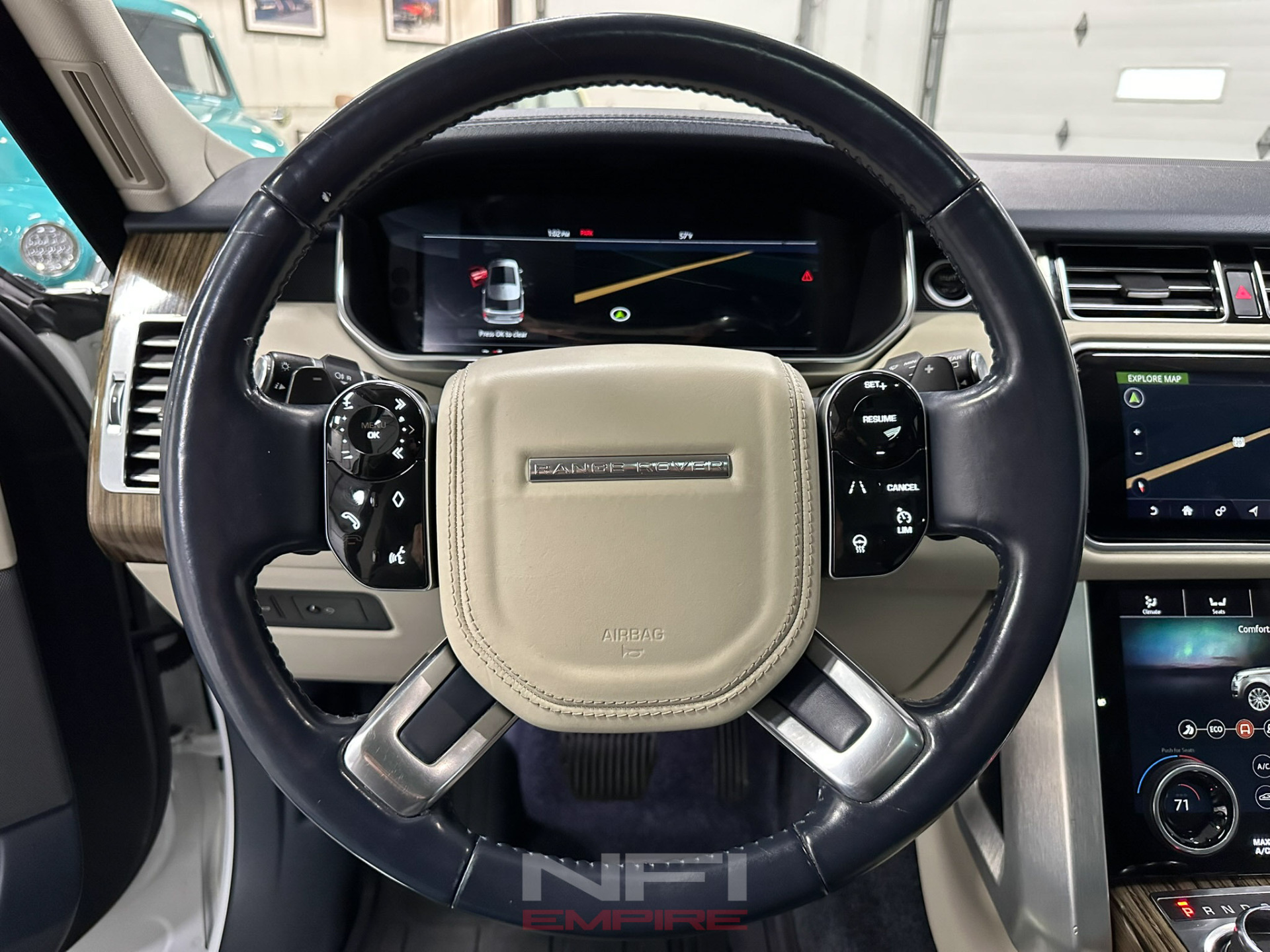 2018 Land Rover Range Rover 24