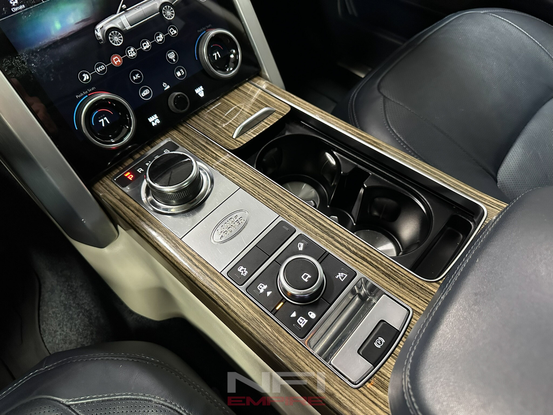2018 Land Rover Range Rover 30