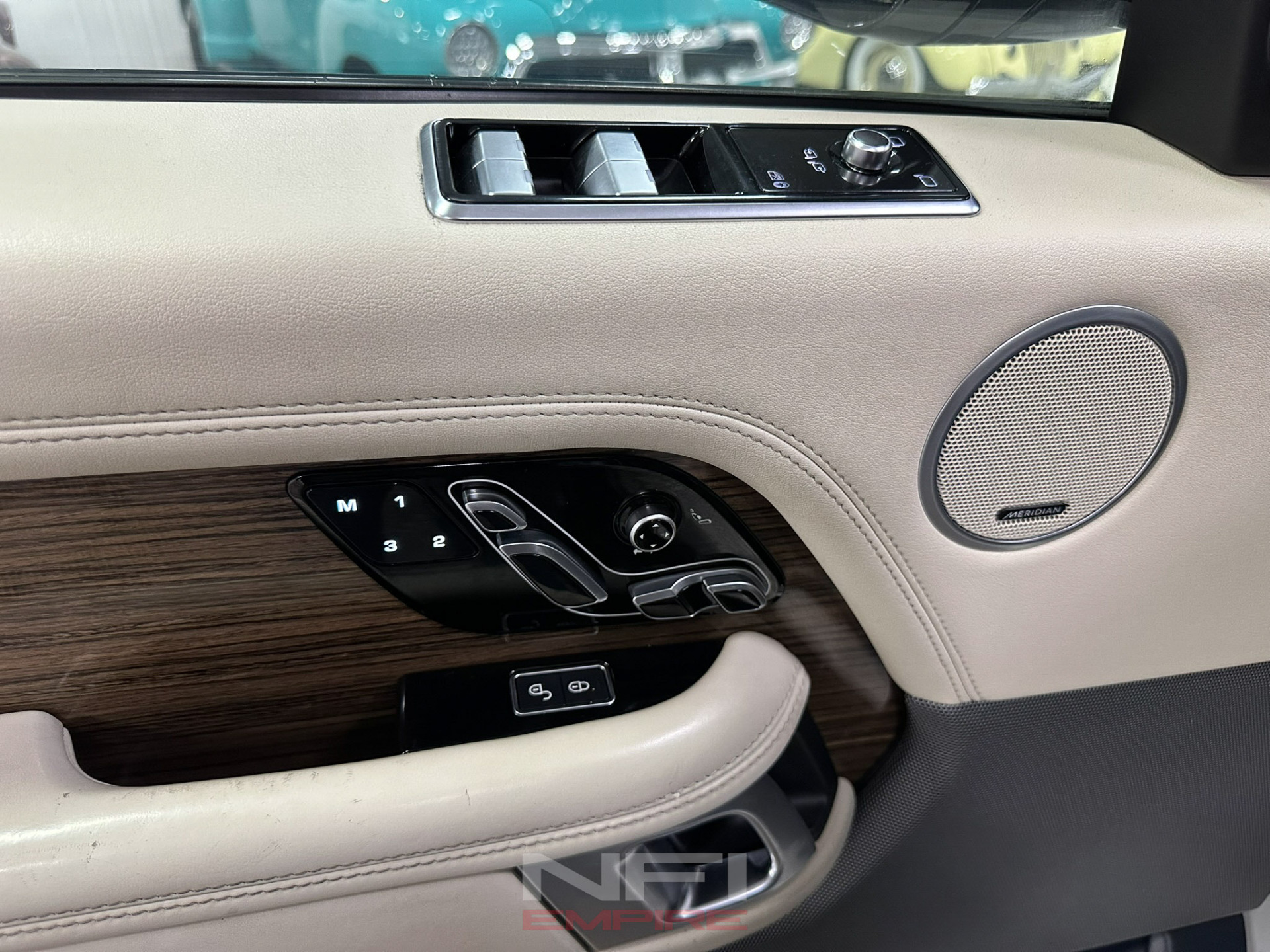 2018 Land Rover Range Rover 34