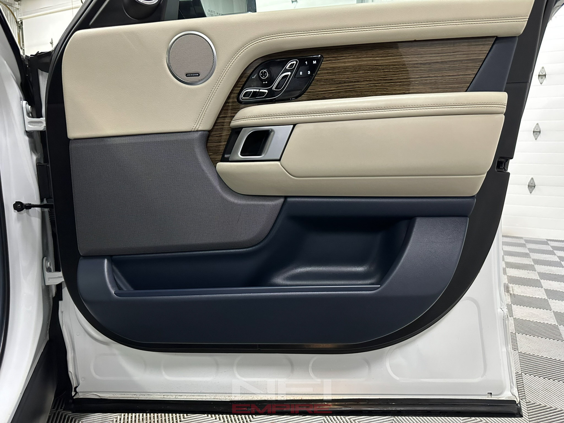 2018 Land Rover Range Rover 39