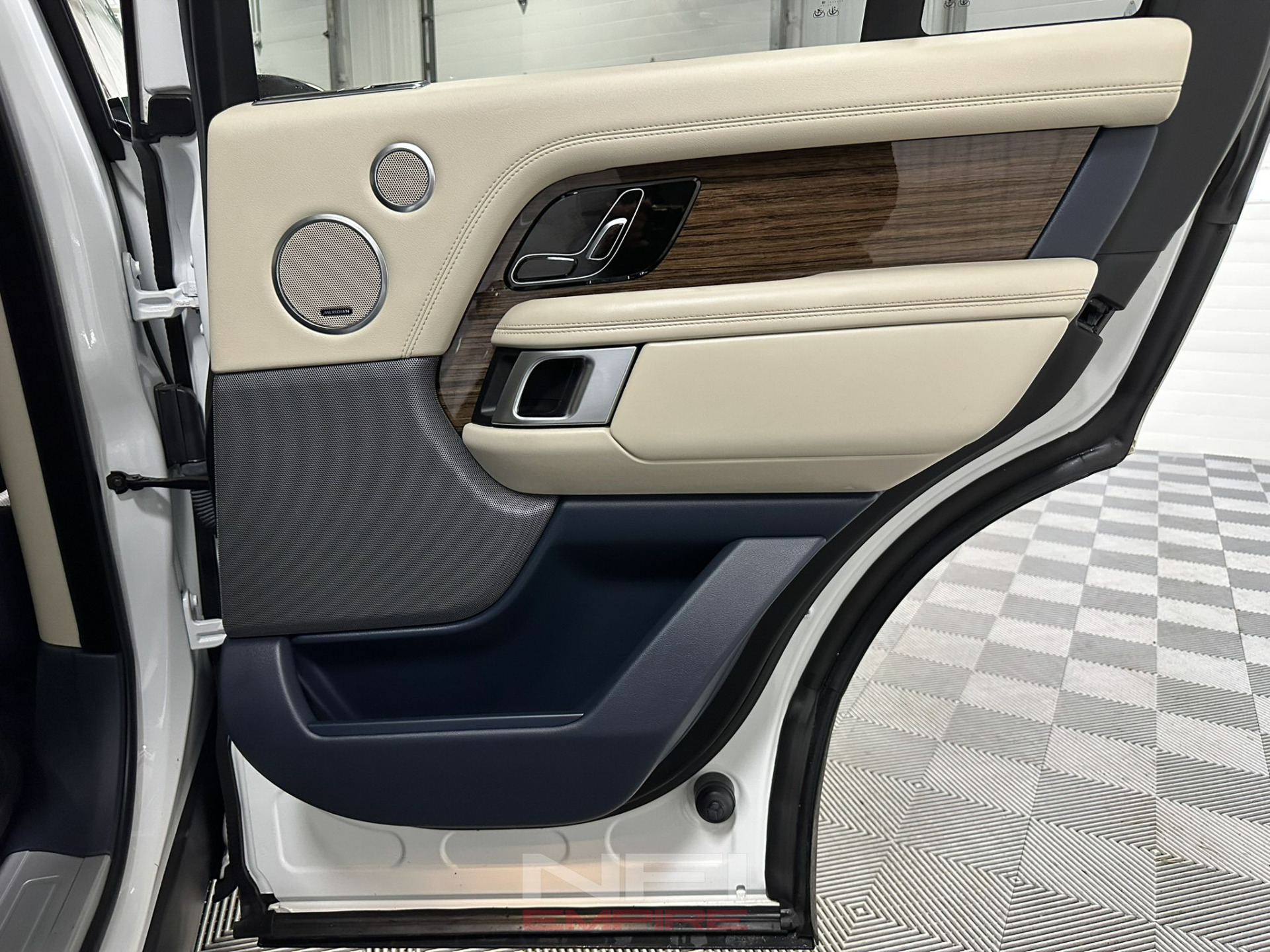 2018 Land Rover Range Rover 45