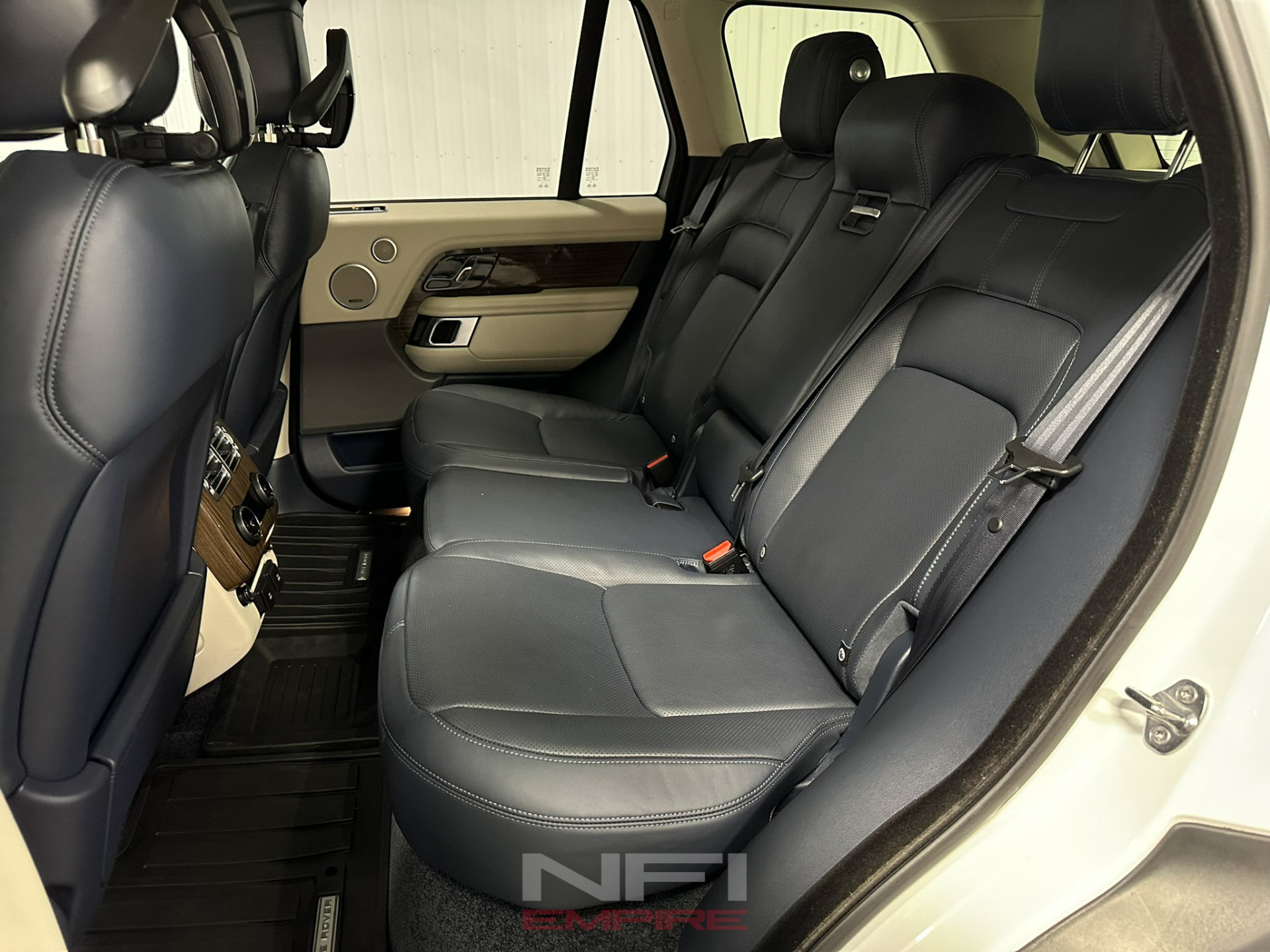 2018 Land Rover Range Rover 46