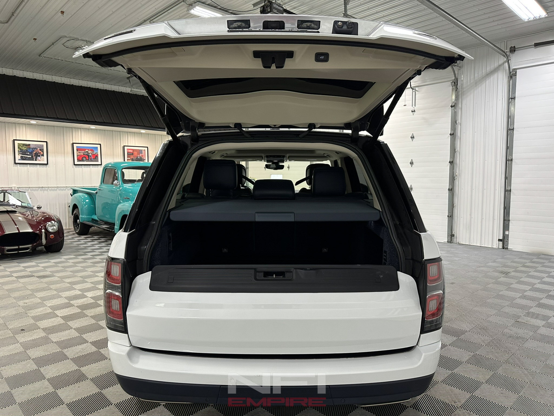 2018 Land Rover Range Rover 48