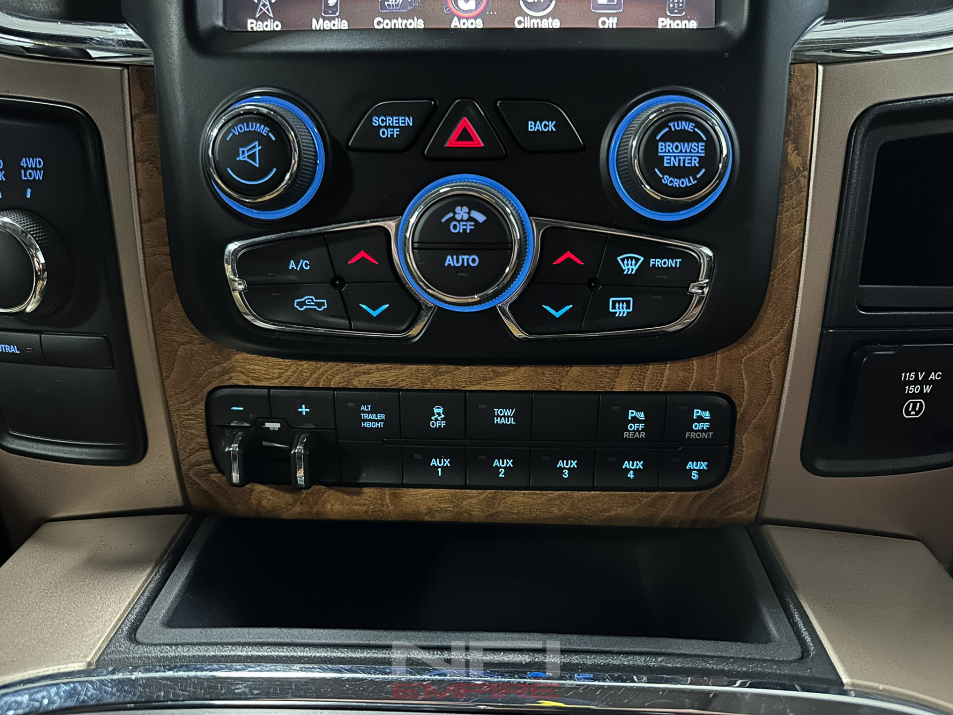 2016 Ram 2500 Crew Cab 30