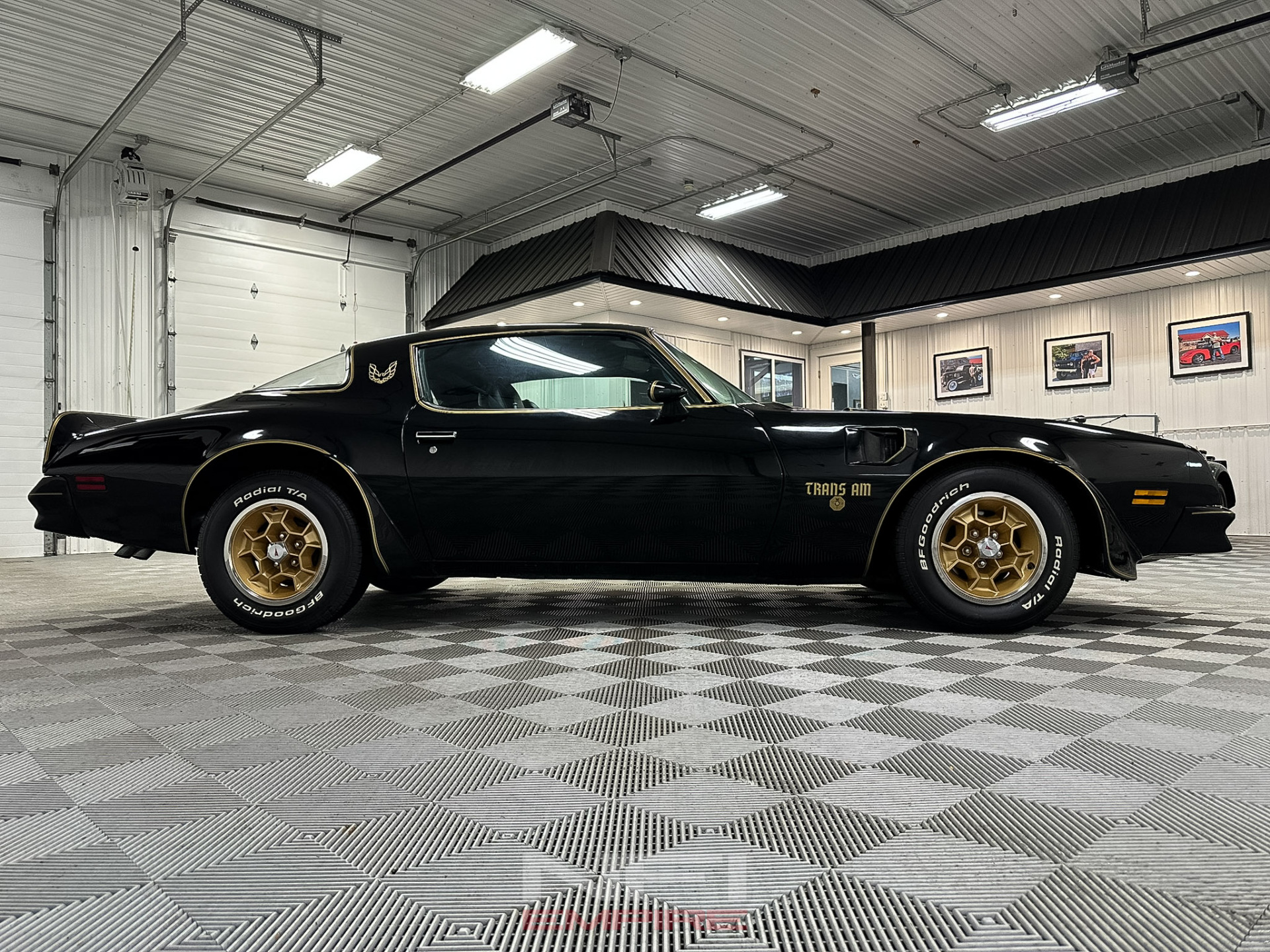 1976 Pontiac Firebird 17