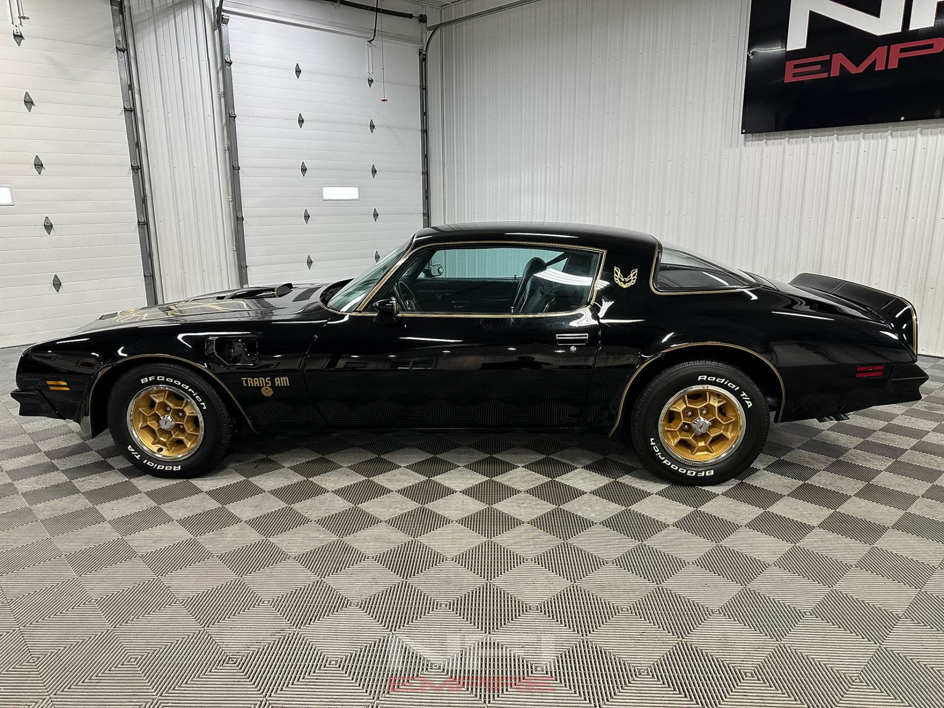 1976 Pontiac Firebird 2