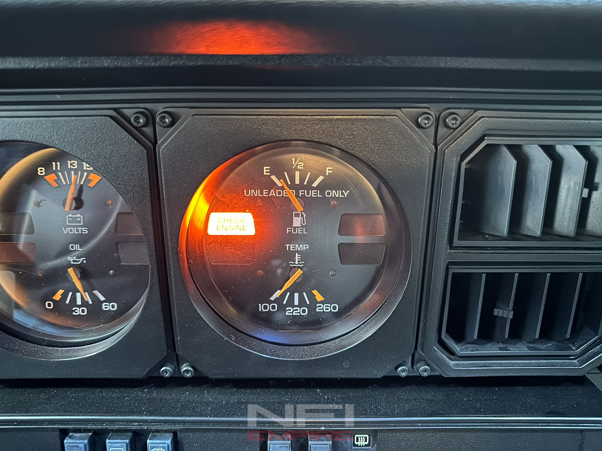 1983 Pontiac Firebird 28
