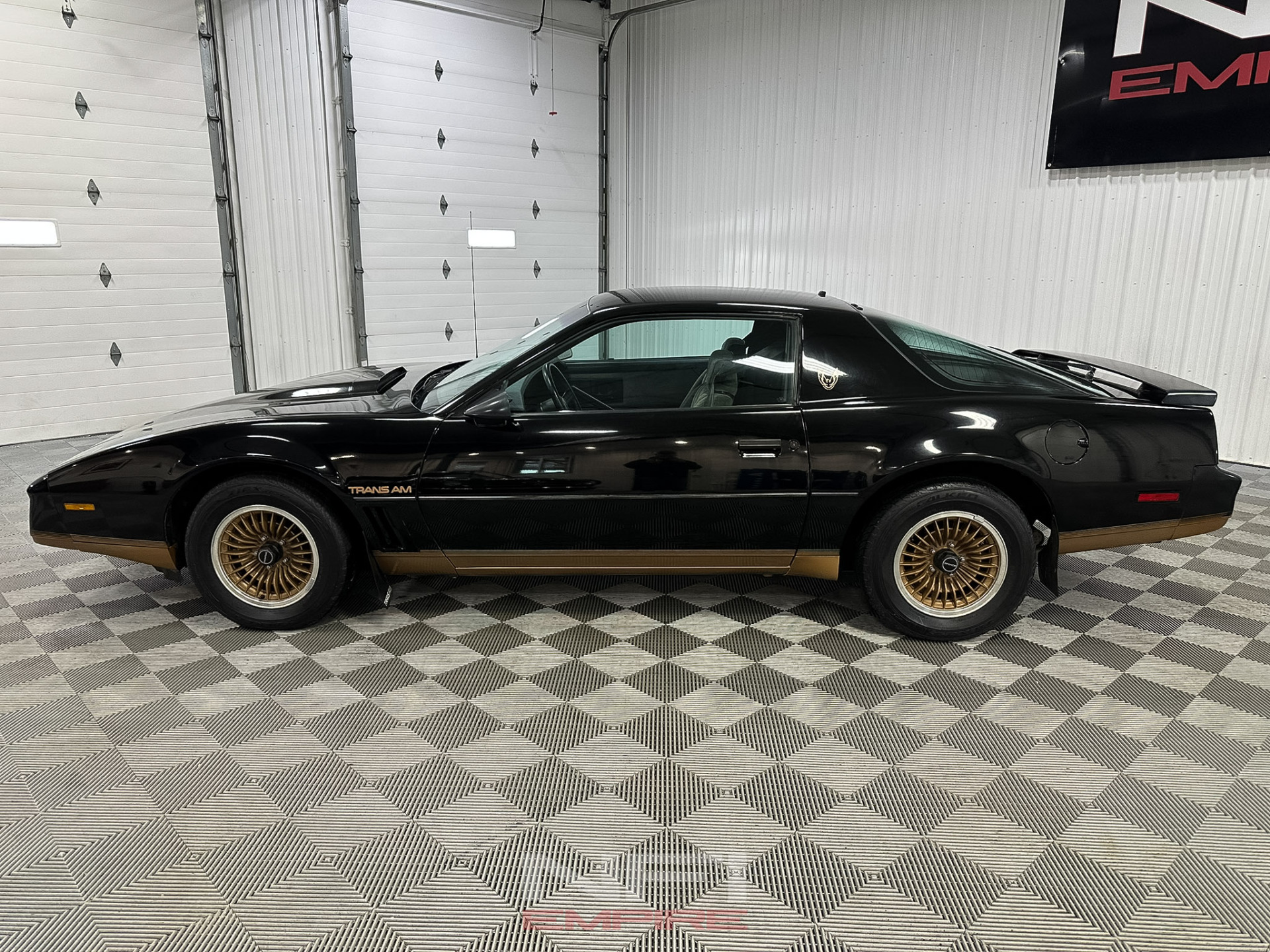 1983 Pontiac Firebird 2