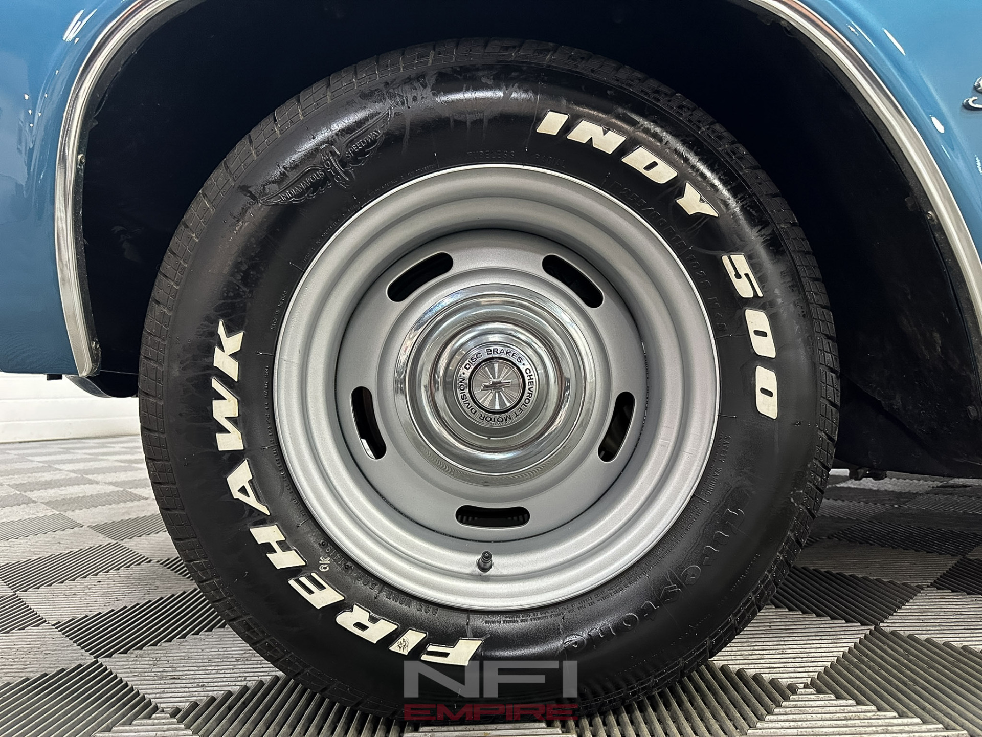 1966 Chevrolet Impala 12