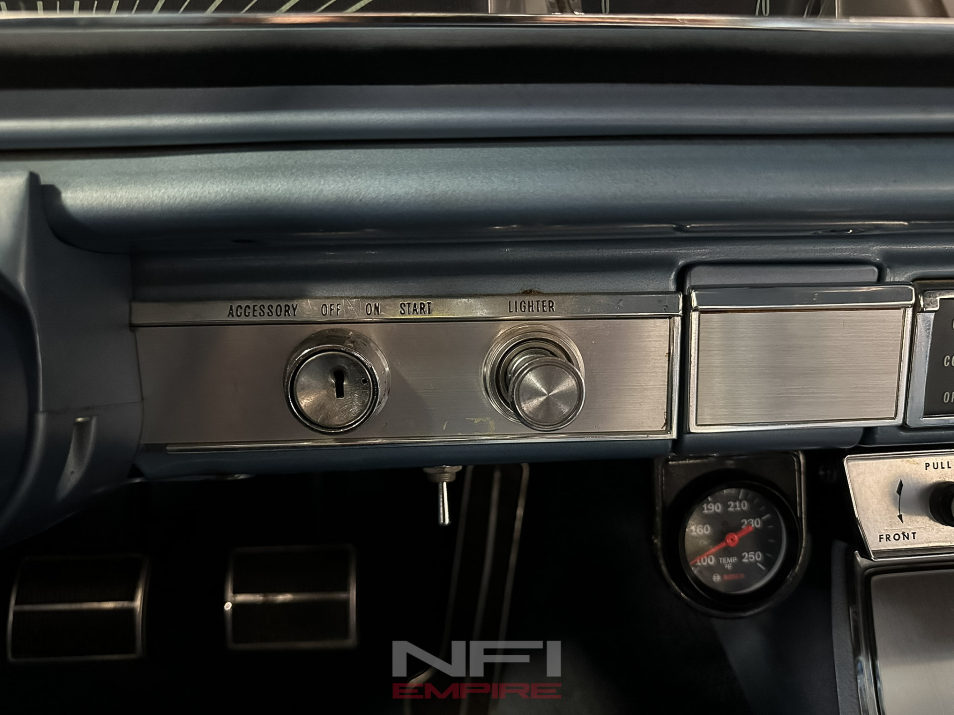 1966 Chevrolet Impala 32