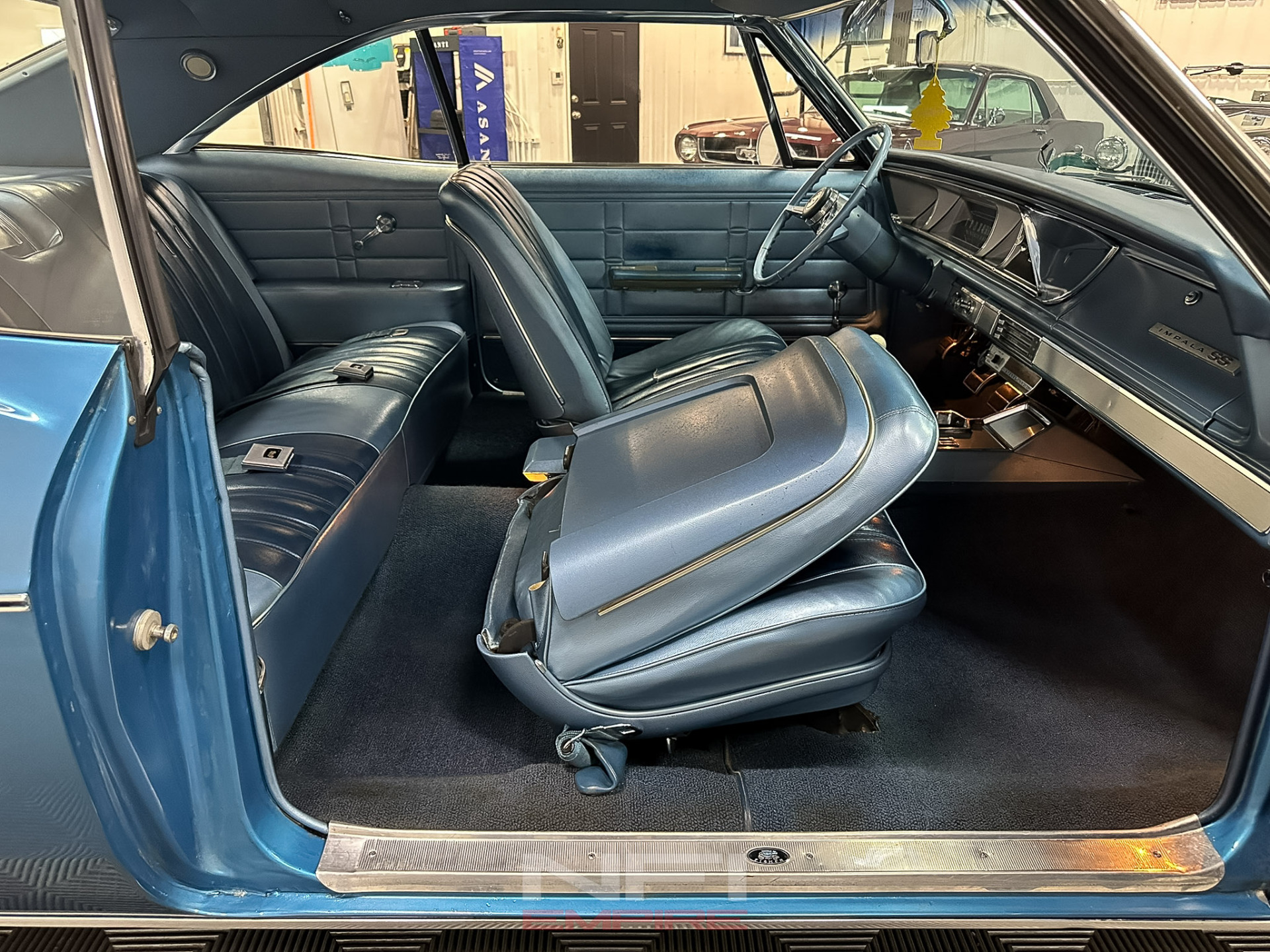 1966 Chevrolet Impala 43