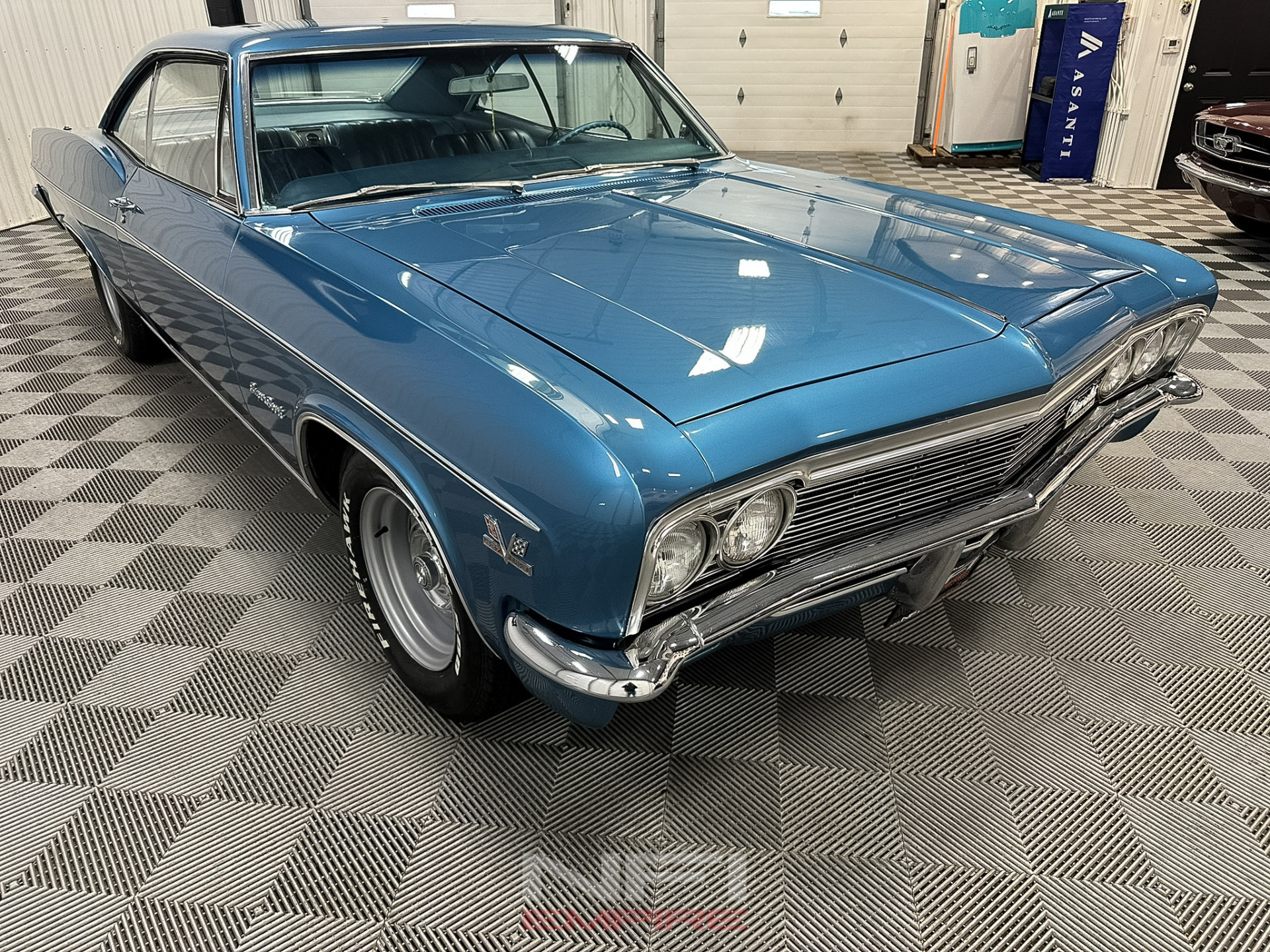 1966 Chevrolet Impala 5