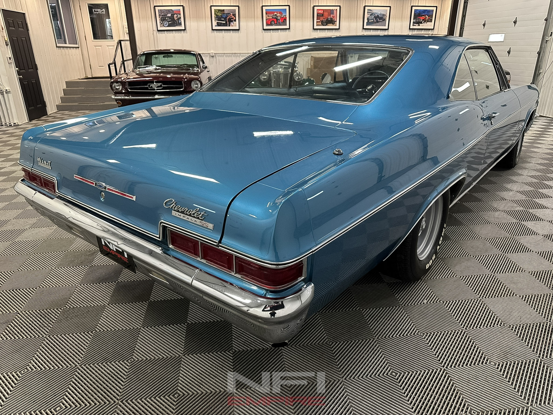 1966 Chevrolet Impala 8