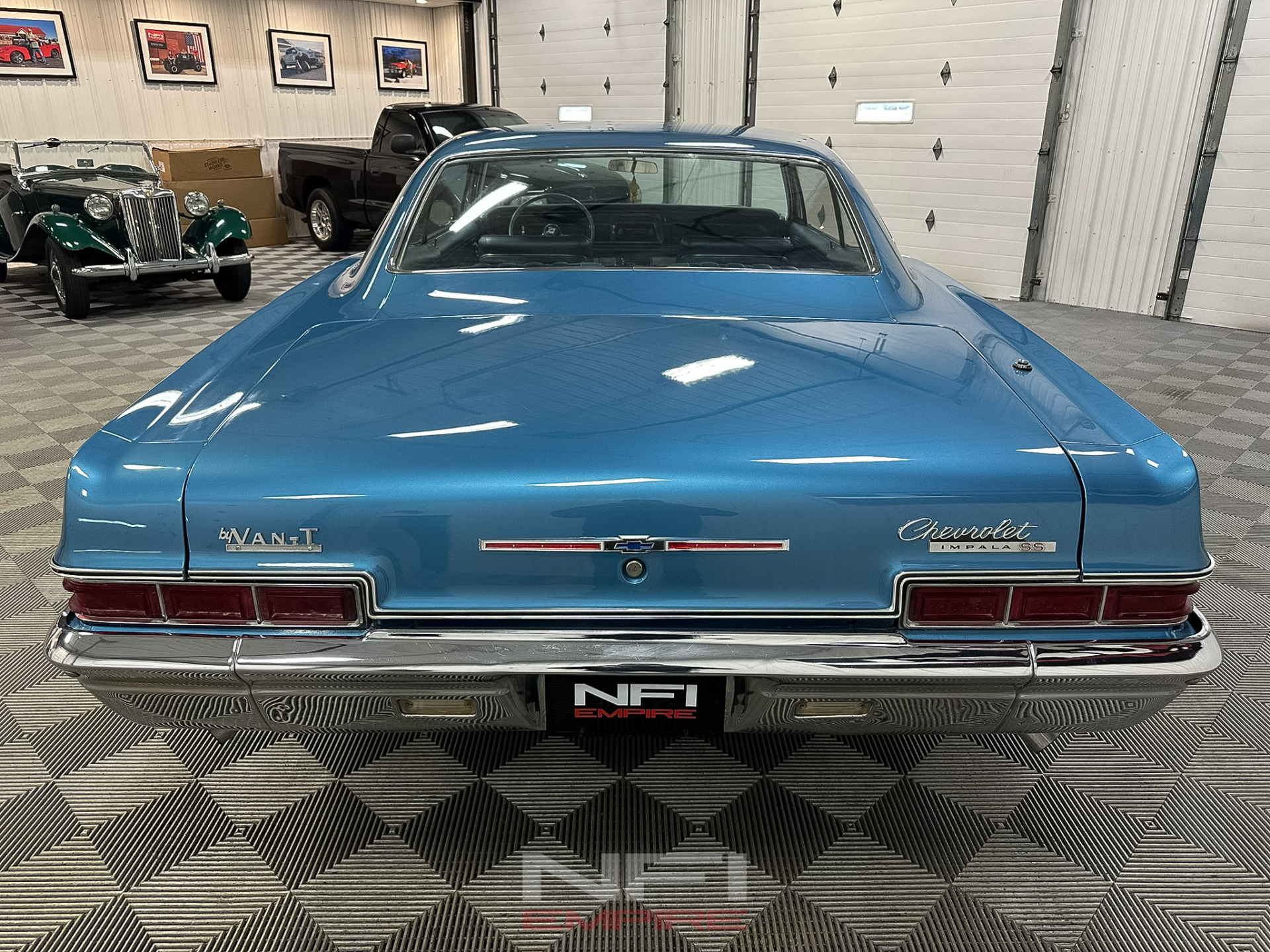 1966 Chevrolet Impala 9
