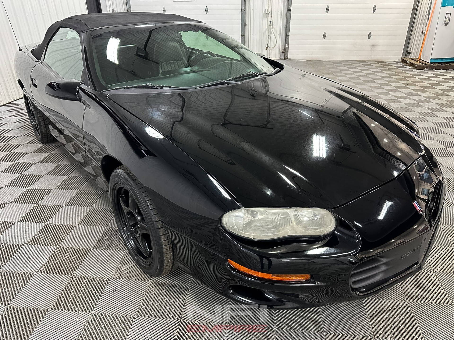 2002 Chevrolet Camaro 10