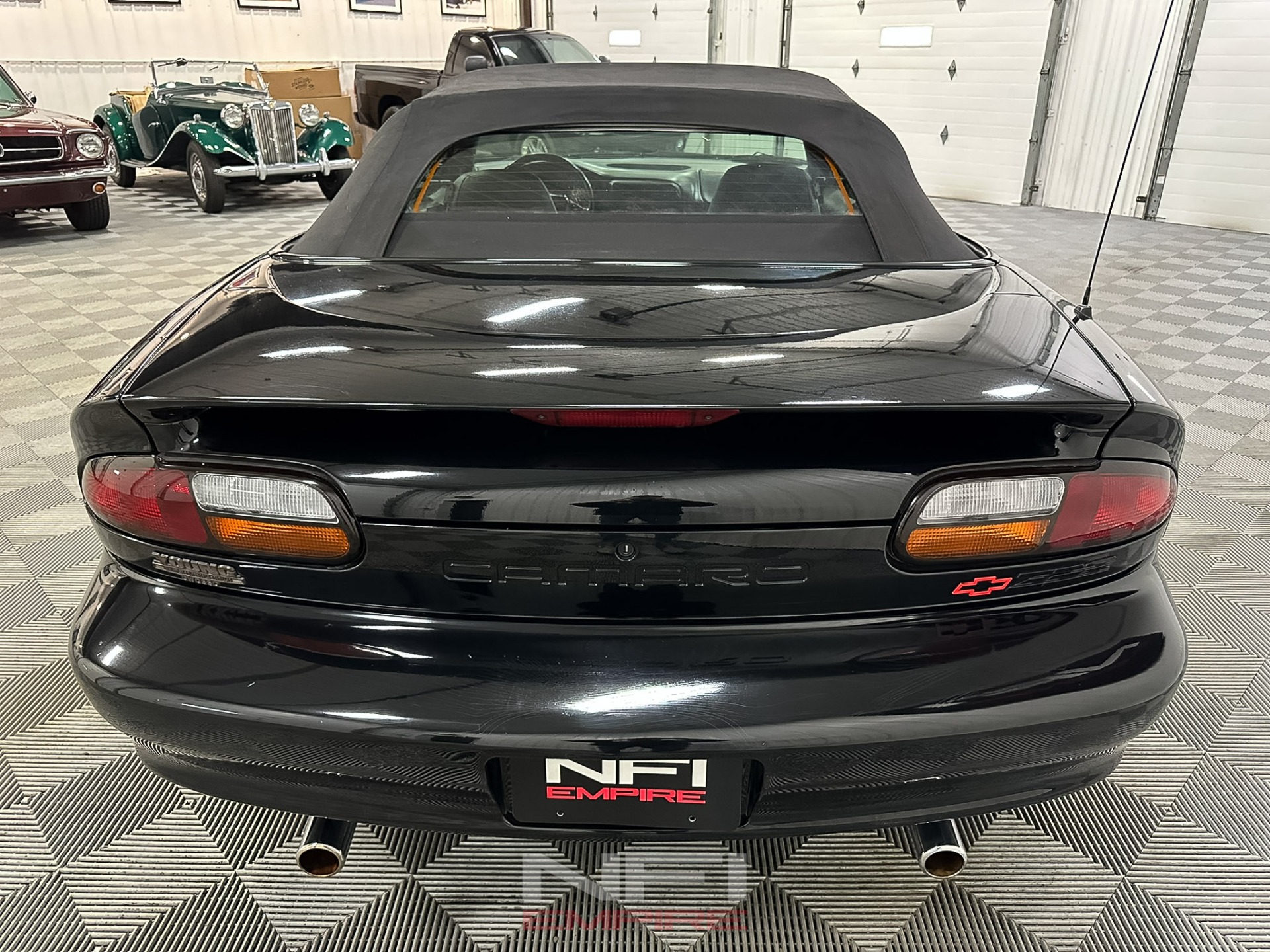 2002 Chevrolet Camaro 16