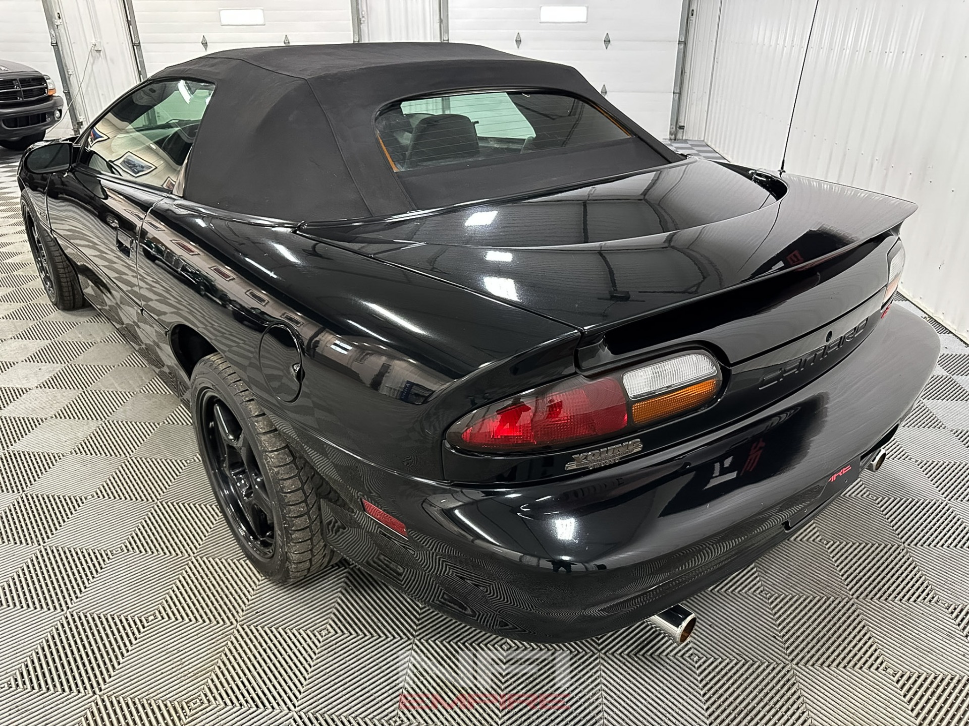 2002 Chevrolet Camaro 18