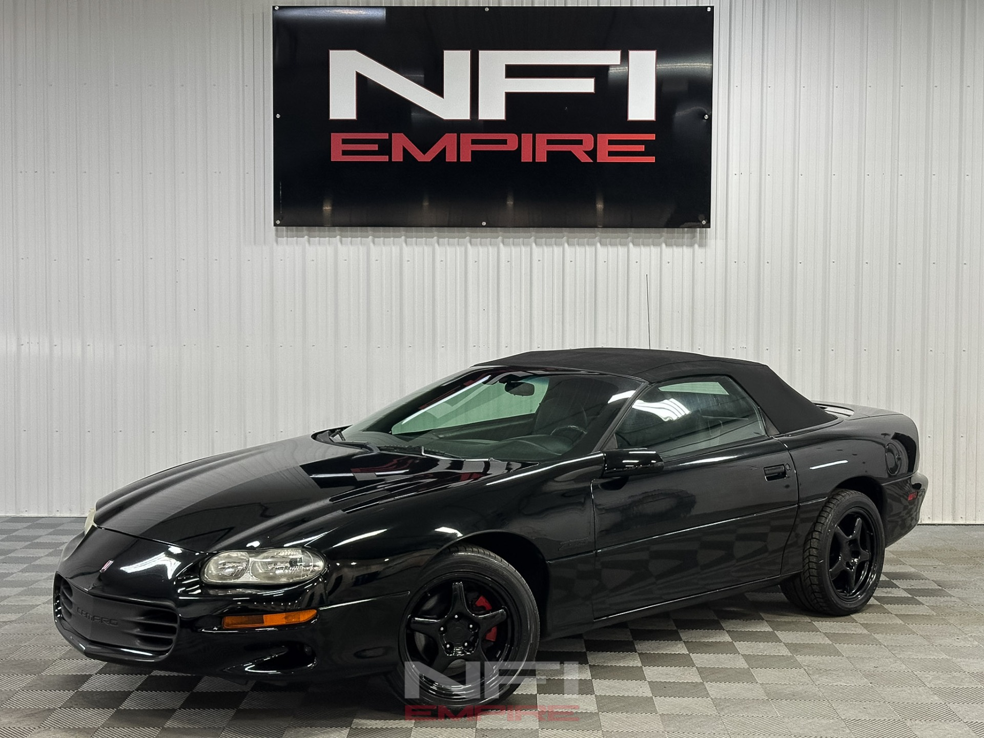 2002 Chevrolet Camaro 2