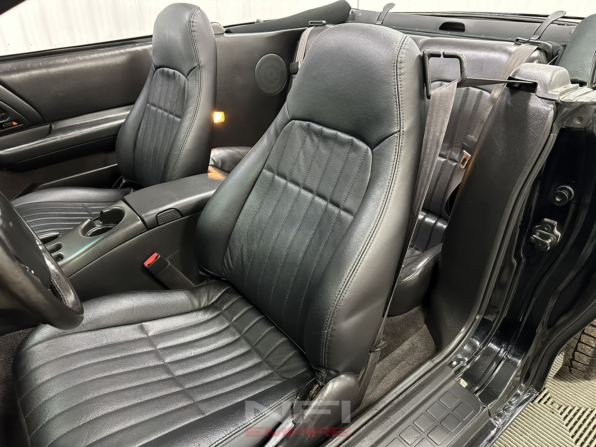 2002 Chevrolet Camaro 33