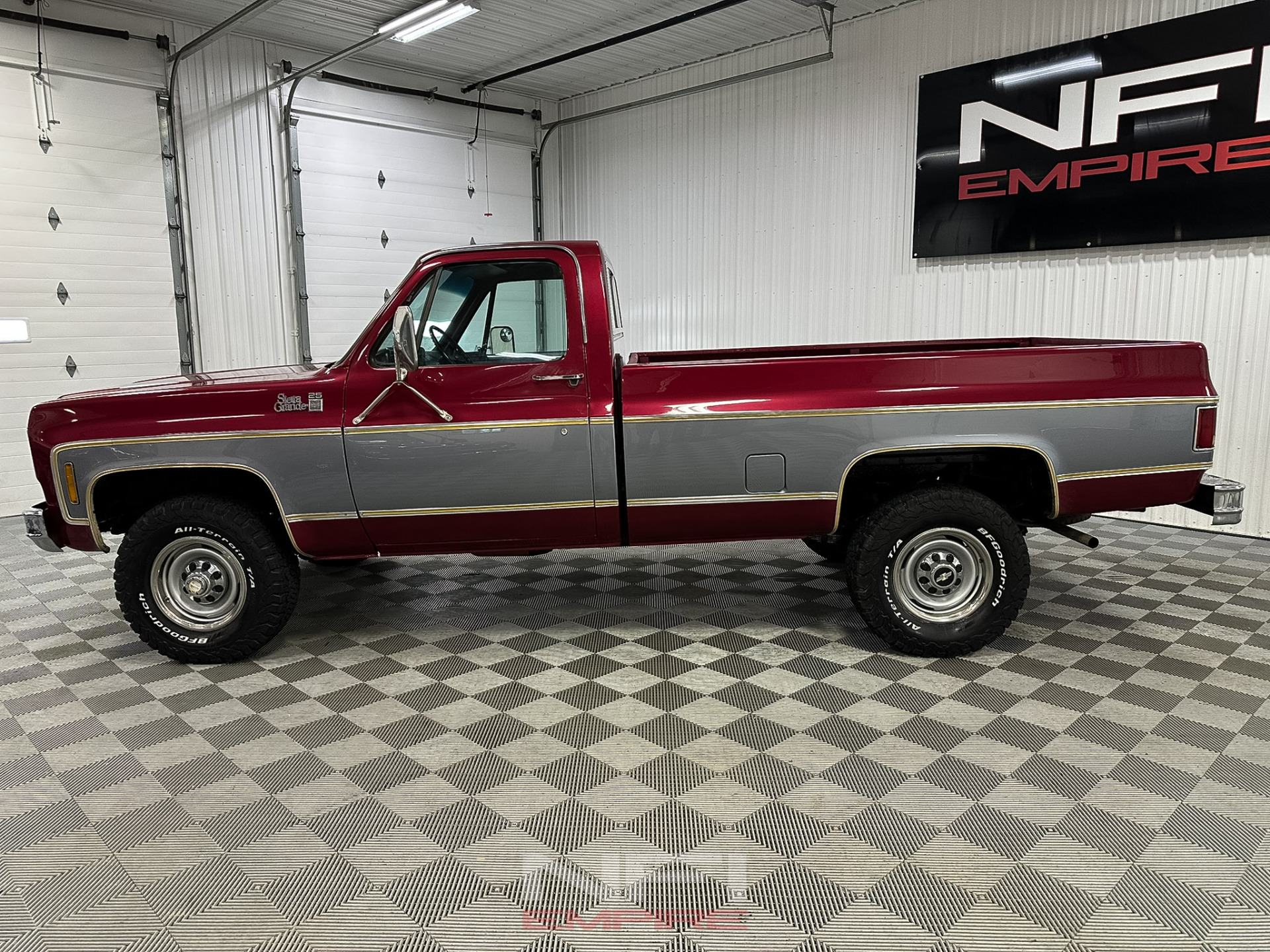1977 GMC Sierra 2