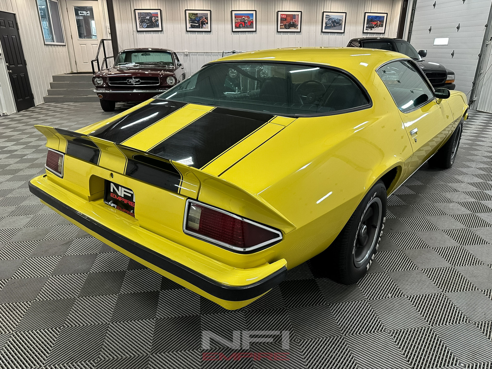 1977 Chevrolet Camaro 8