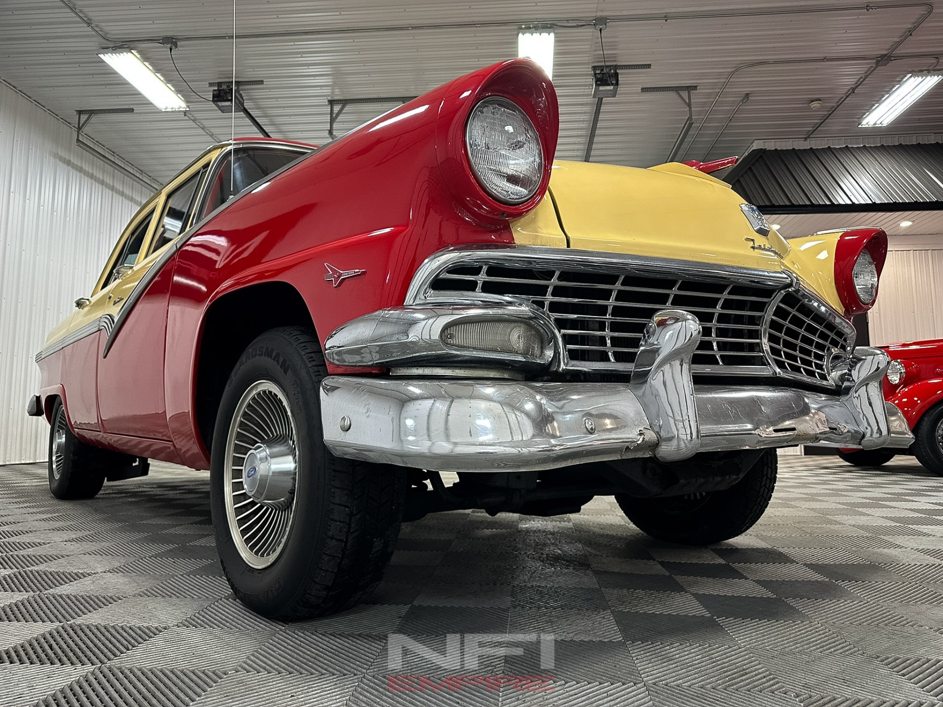 1956 Ford Fairlane 15