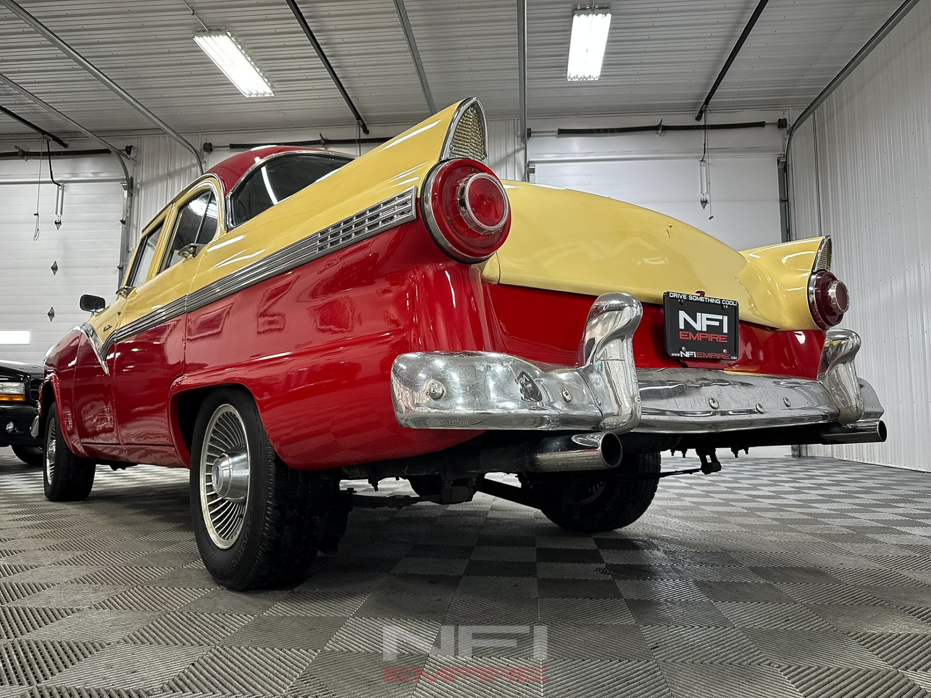 1956 Ford Fairlane 20