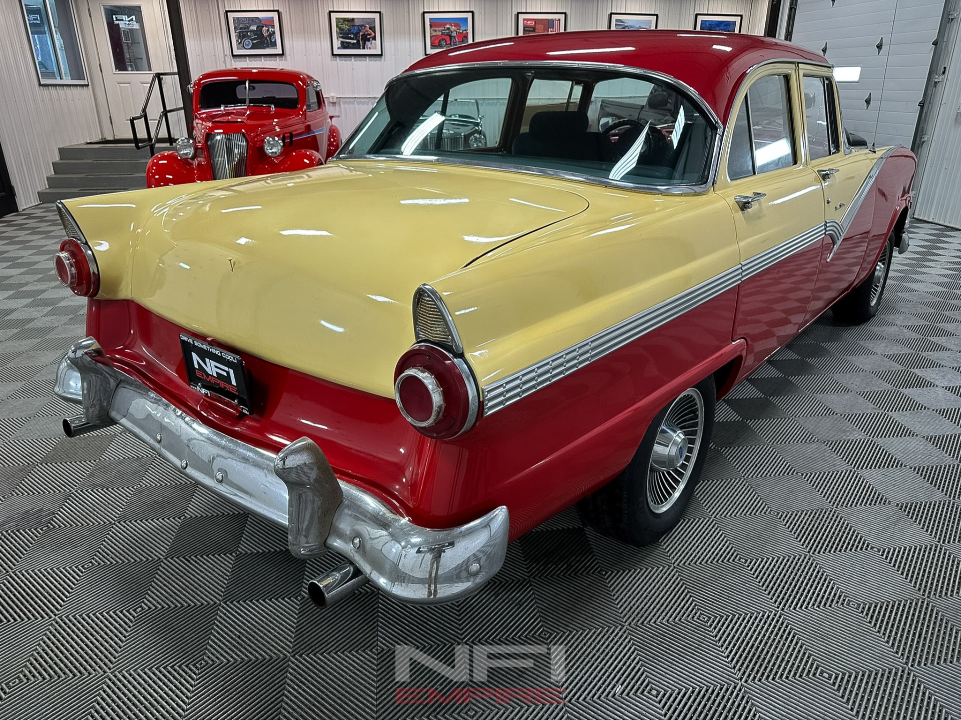 1956 Ford Fairlane 8