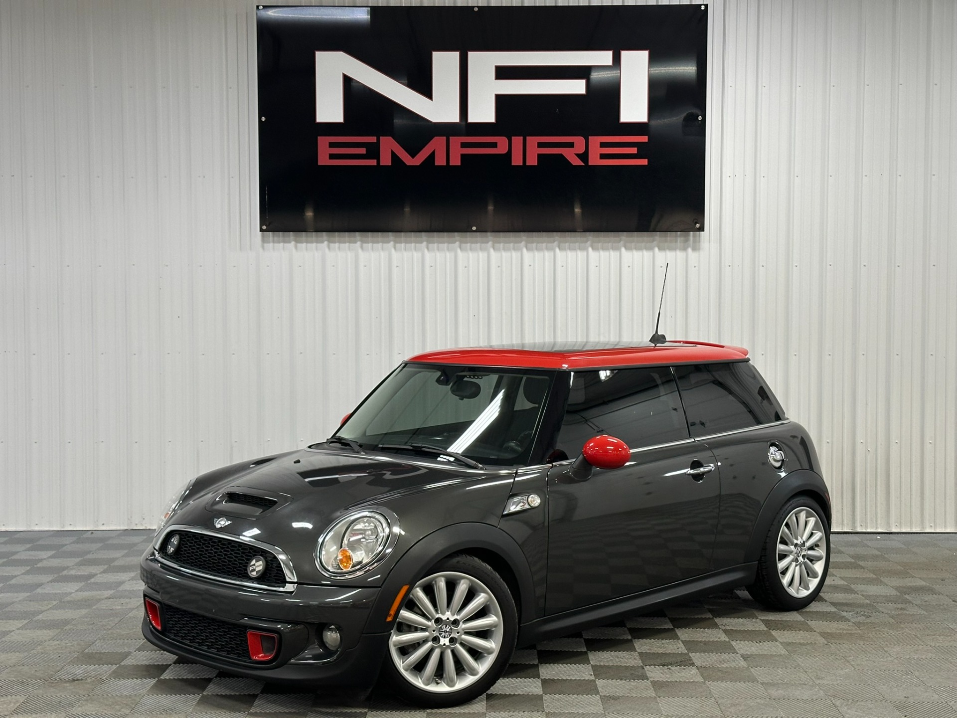 2013 MINI Cooper S 1