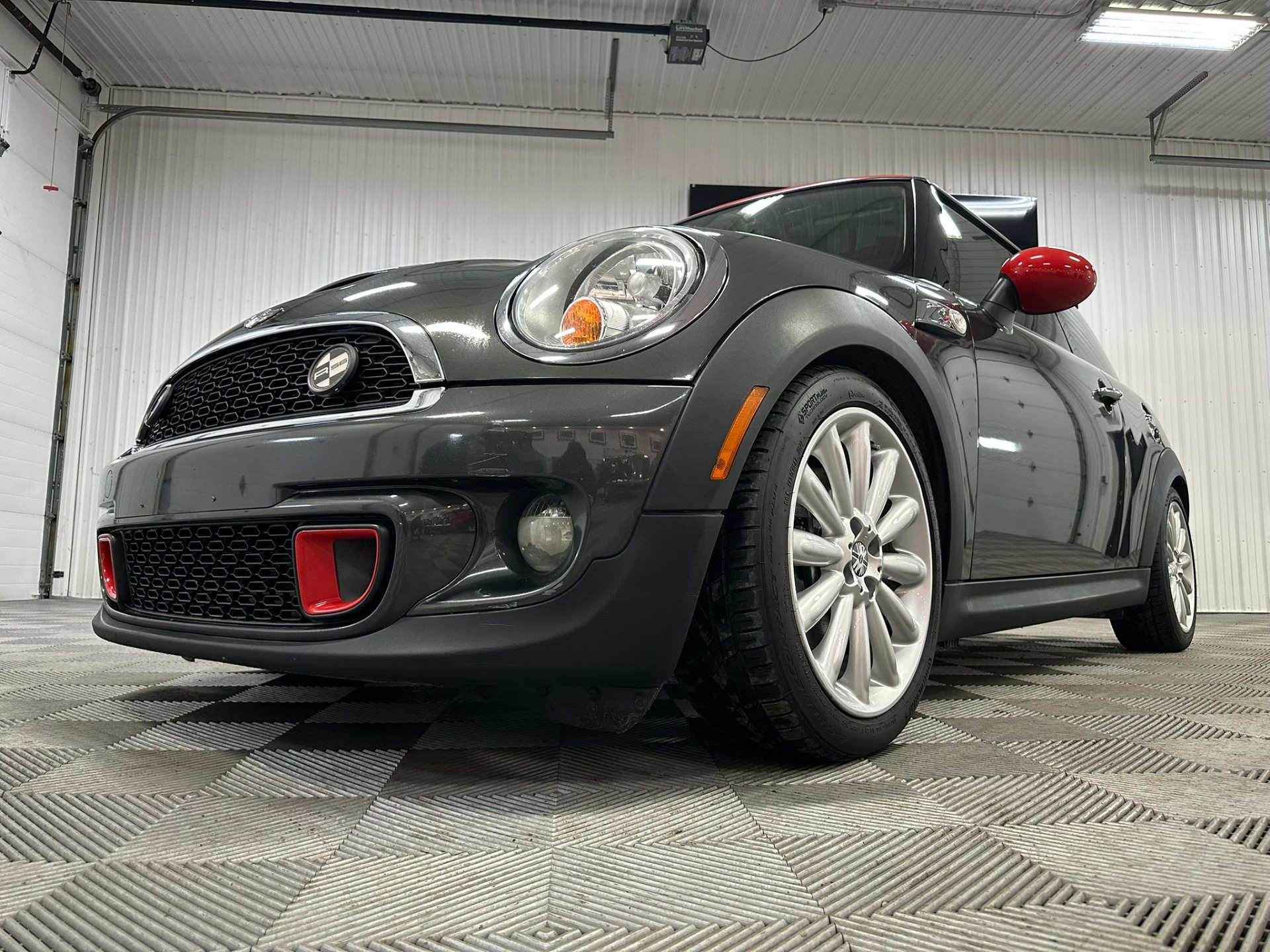 2013 MINI Cooper S 12