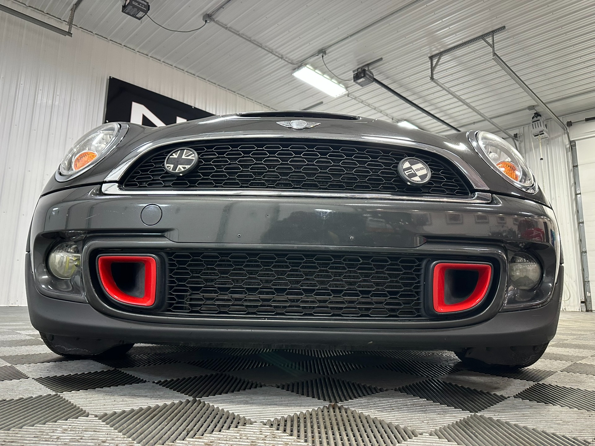 2013 MINI Cooper S 13