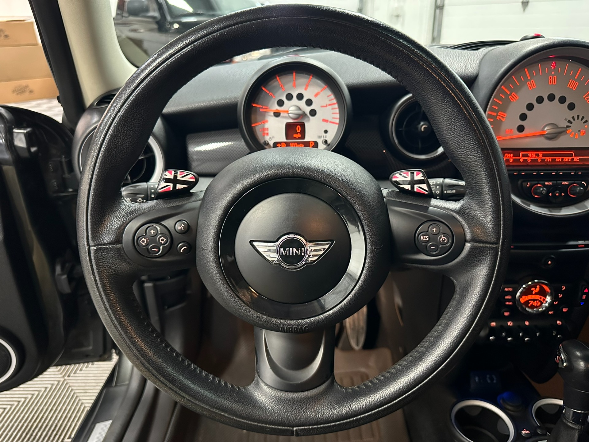2013 MINI Cooper S 22